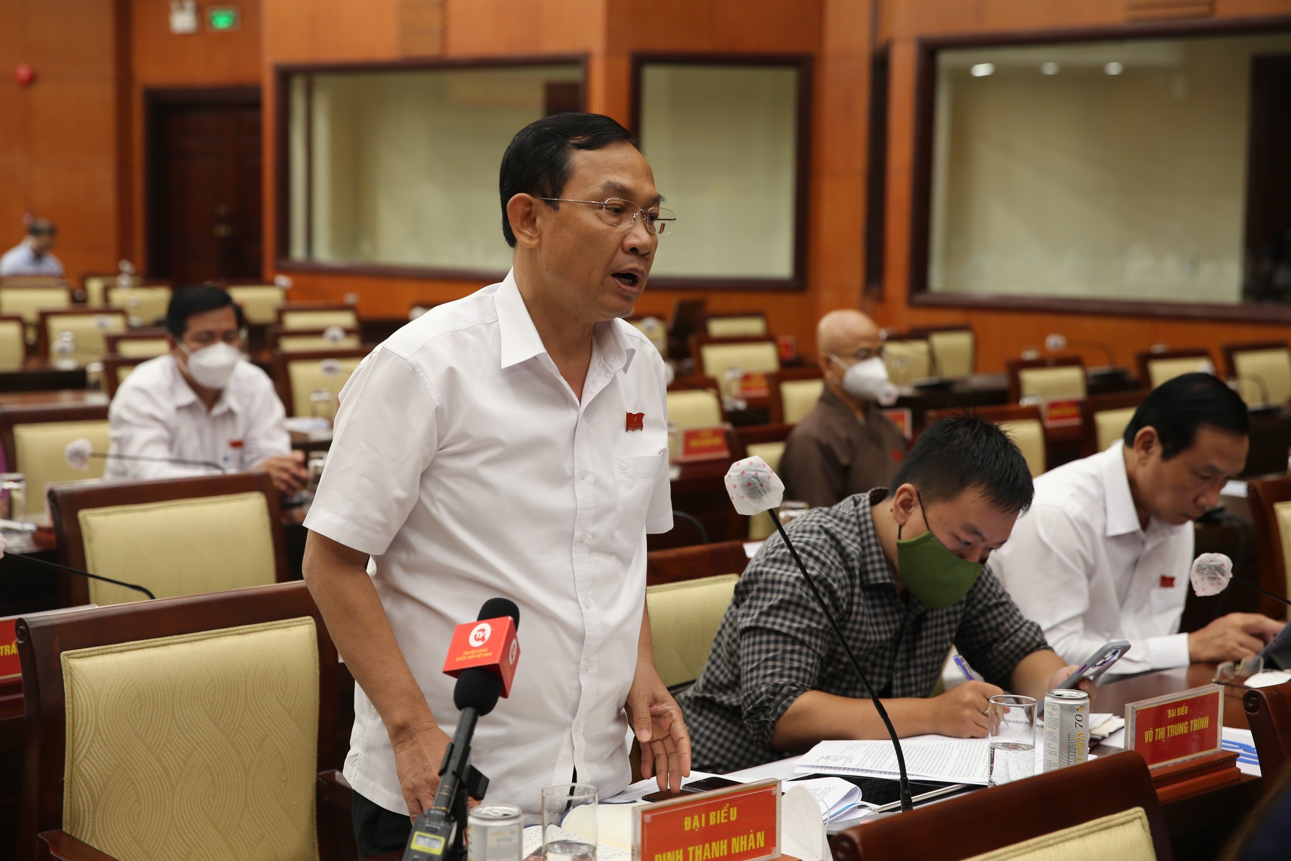 Cong TP.HCM khong bao gio moi dan chuyen tien qua dien thoai anh 1