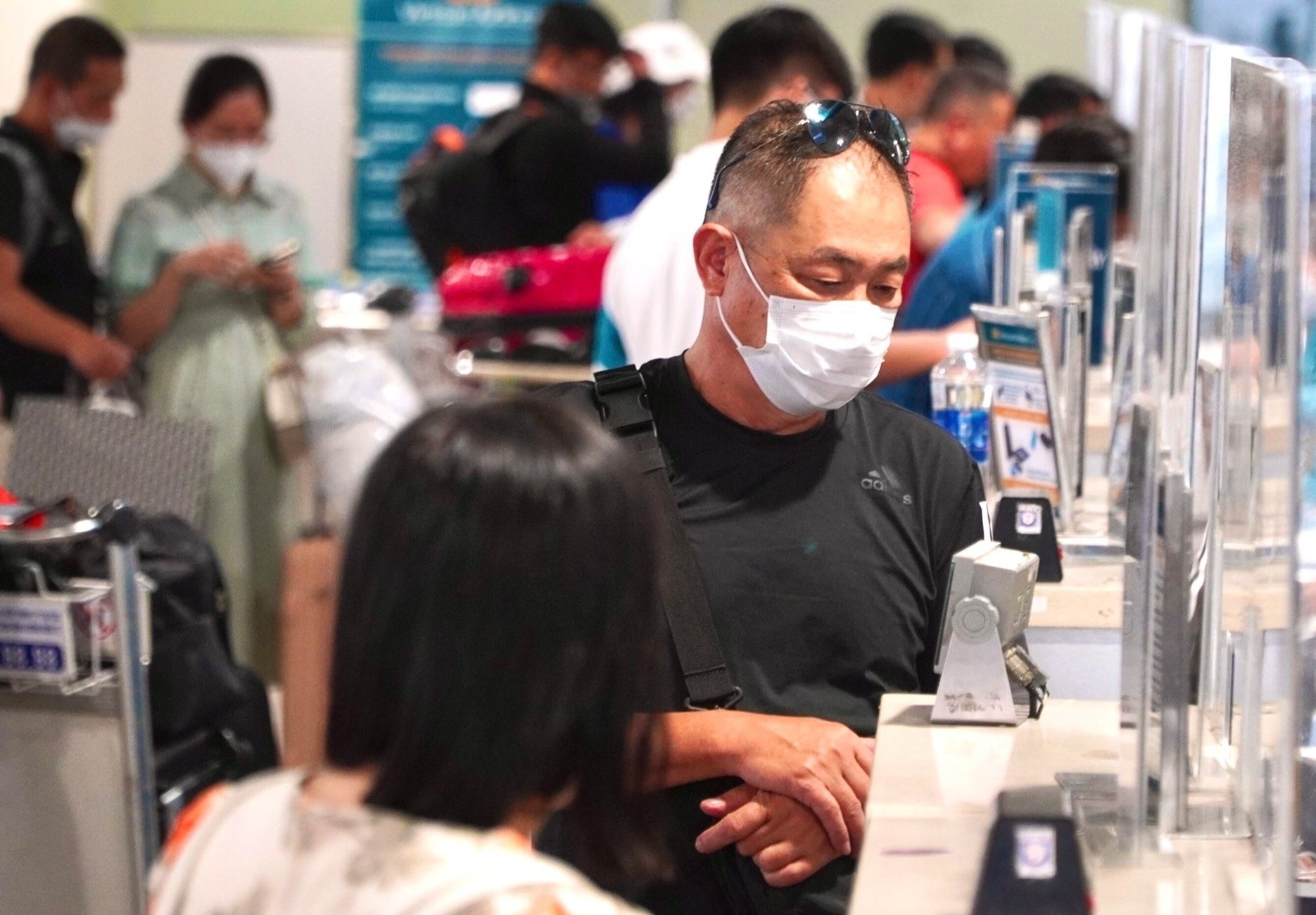 ‘Ve’ them thu tien check-in, hang bay co the tu pha huy thuong hieu hinh anh