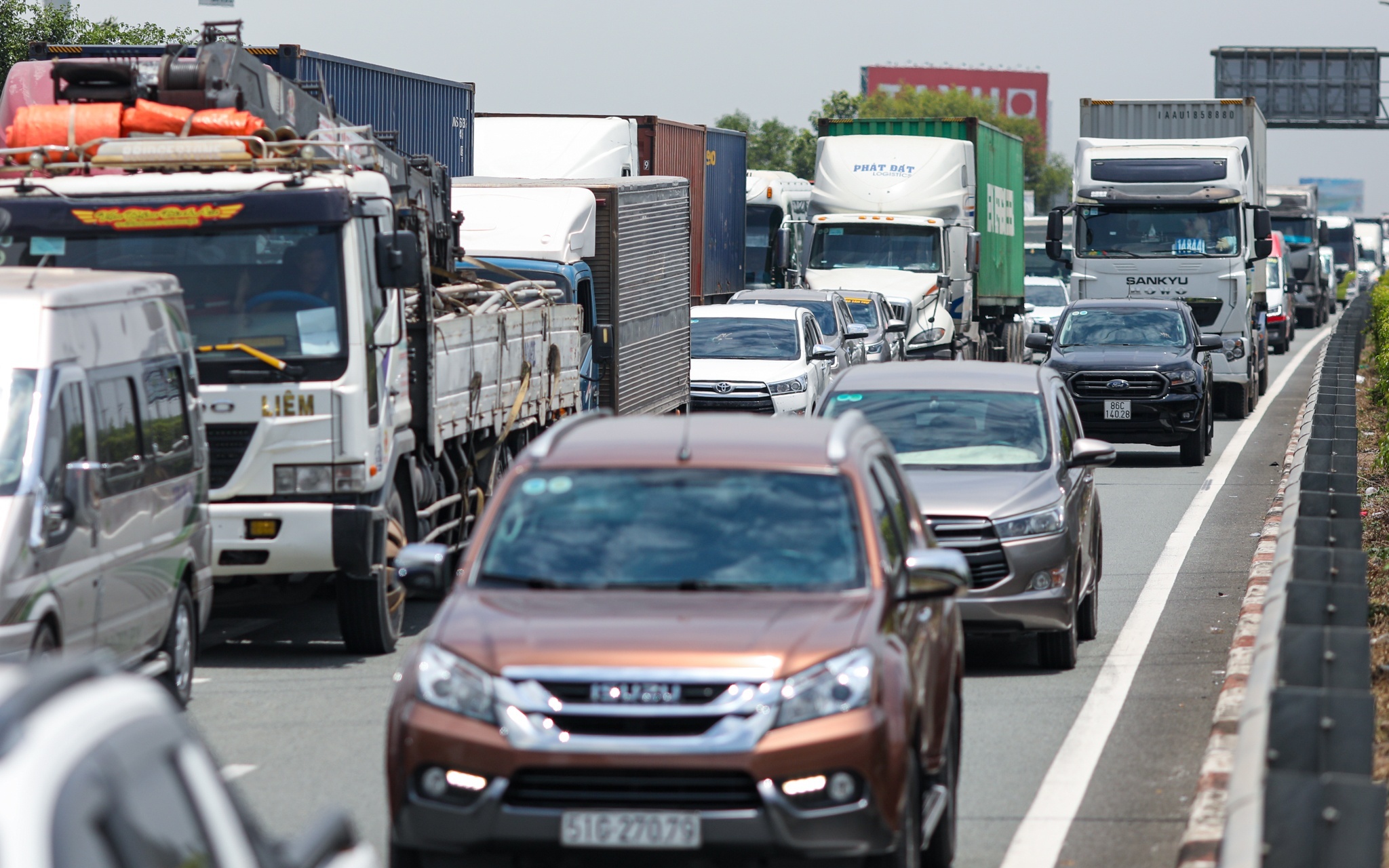 Xu ly khan tinh trang un tac cac tram thu phi o TP.HCM hinh anh