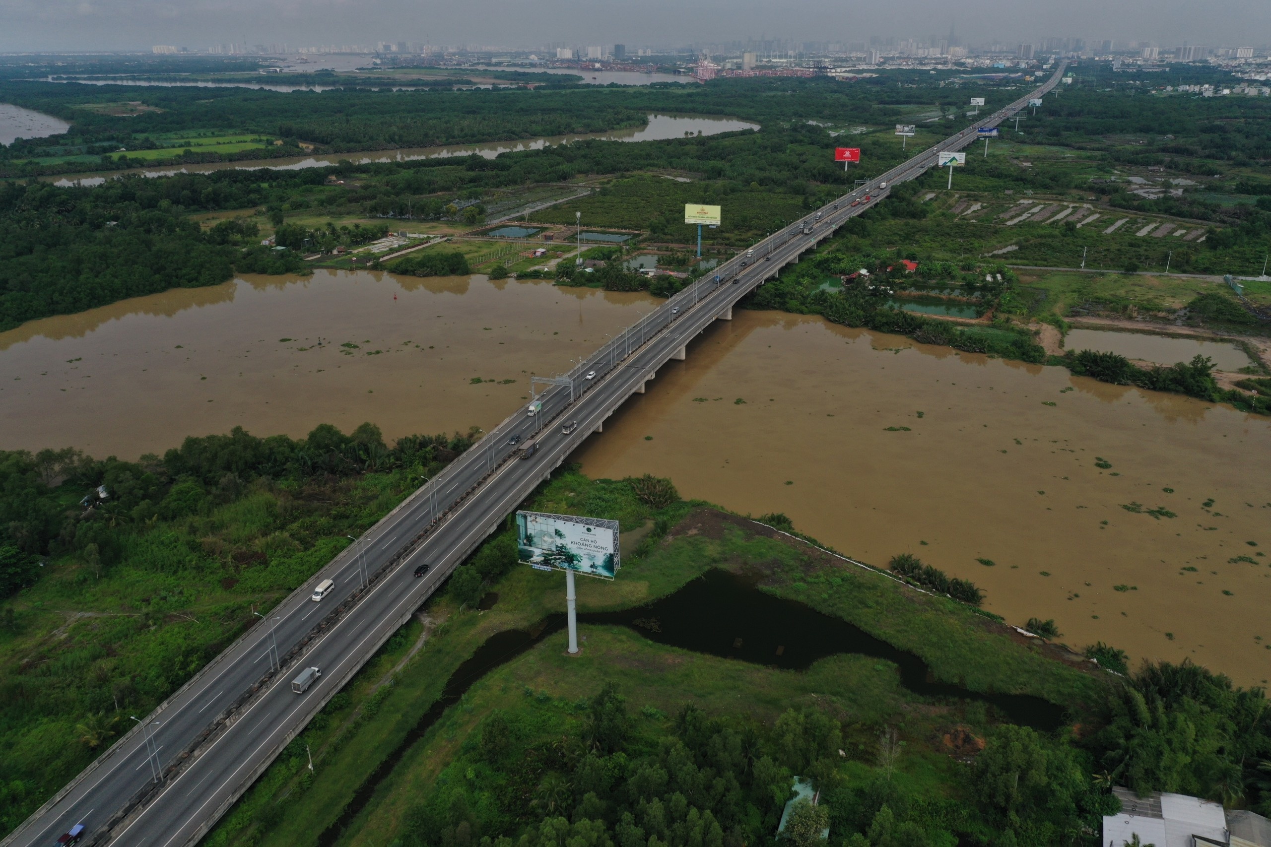 Sau 2 gio un tac,  cao toc TP.HCM - Long Thanh thoang tro lai anh 8
