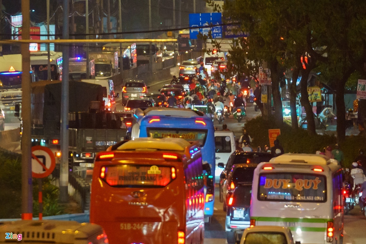 cam xe khach vao noi do TP.HCM anh 3