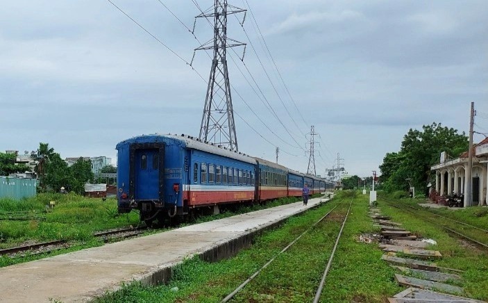 TP.HCM muon som trien khai ga duong sat Binh Trieu va Thu Thiem hinh anh