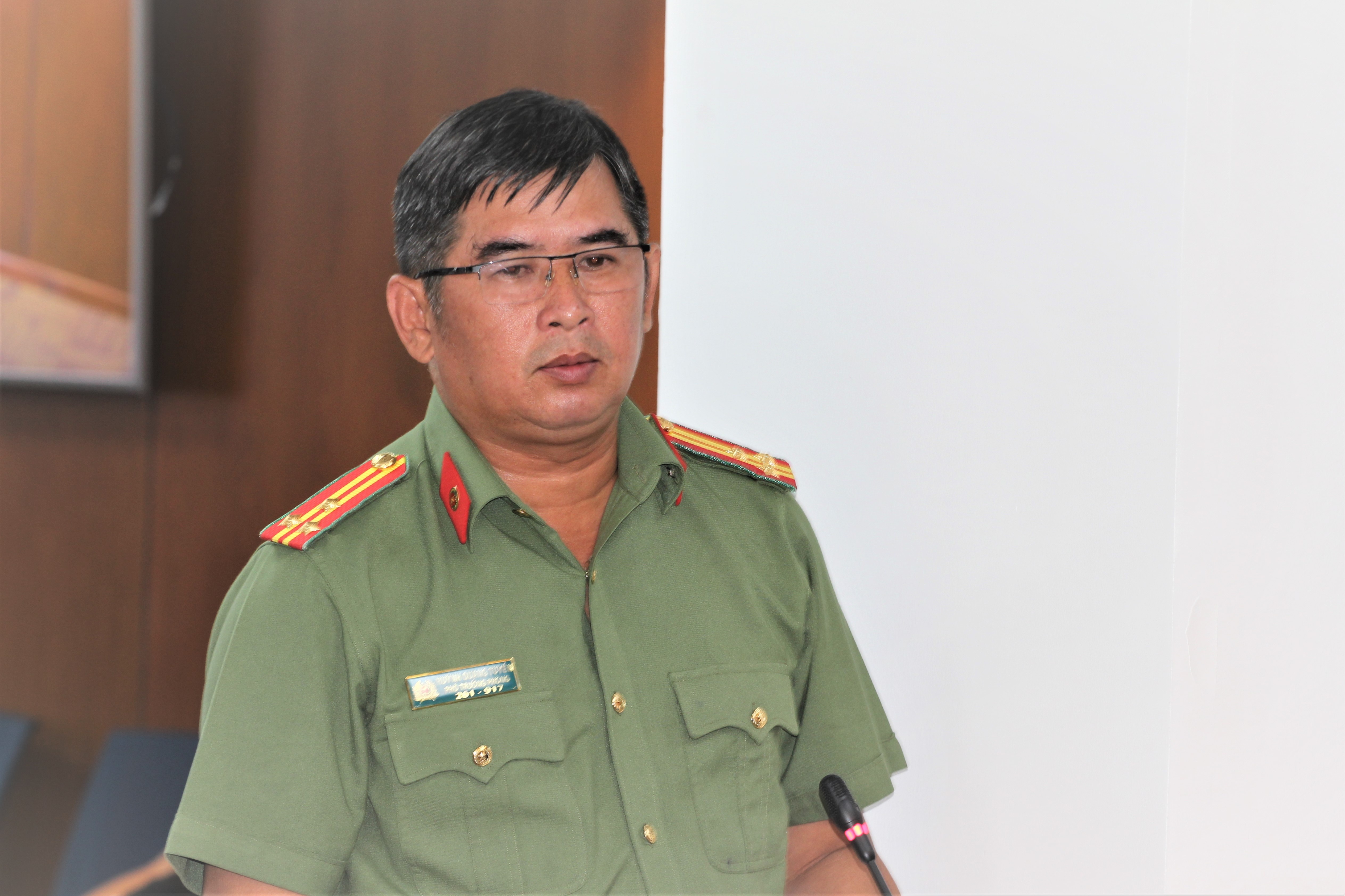 Cong an TP.HCM khong phat hien canh sat cau ket 'co' de lam CCCD nhanh hinh anh