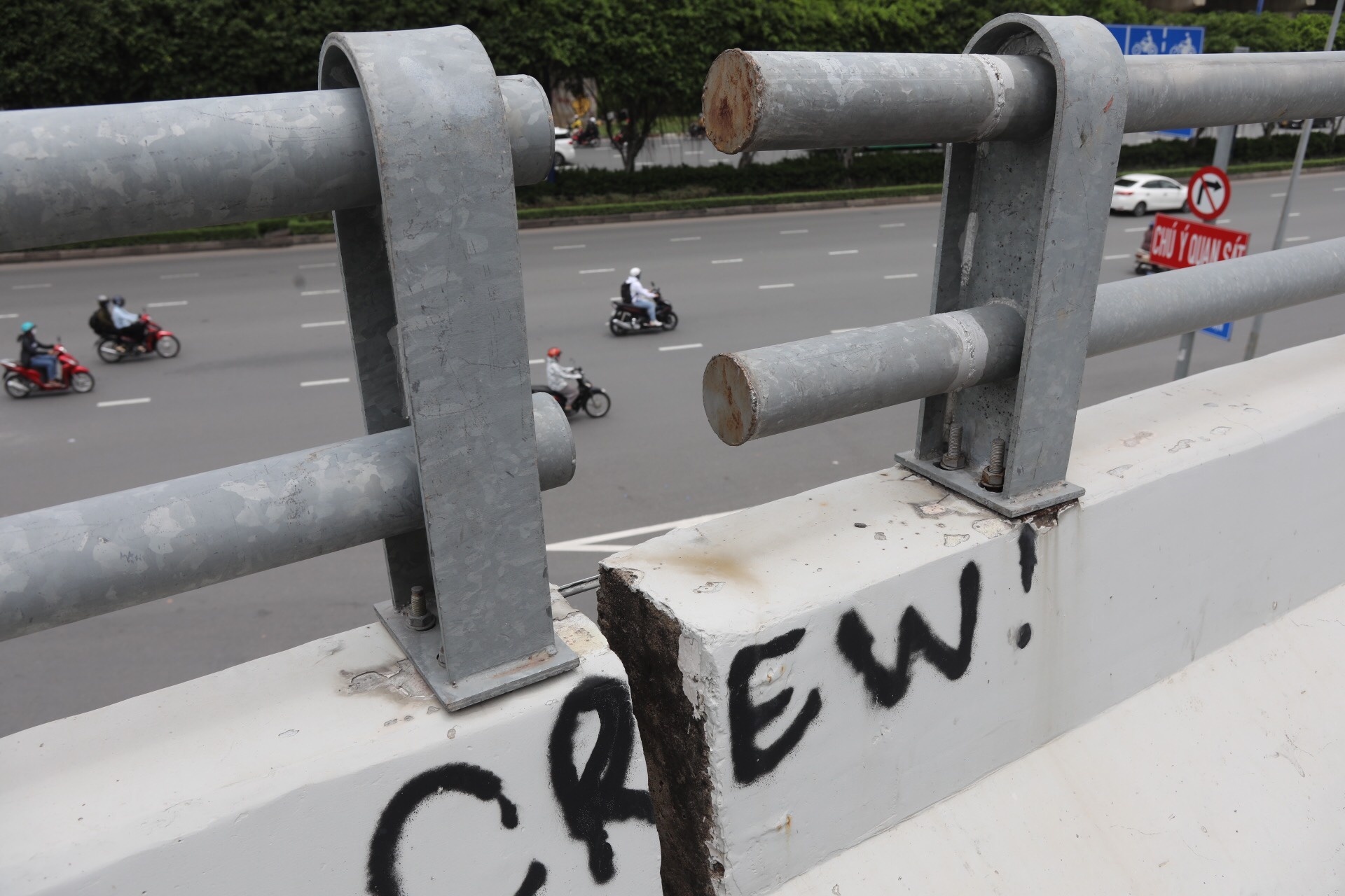 Nhip cau Nguyen Huu Canh bi vong sau su co dut cap ngam hinh anh