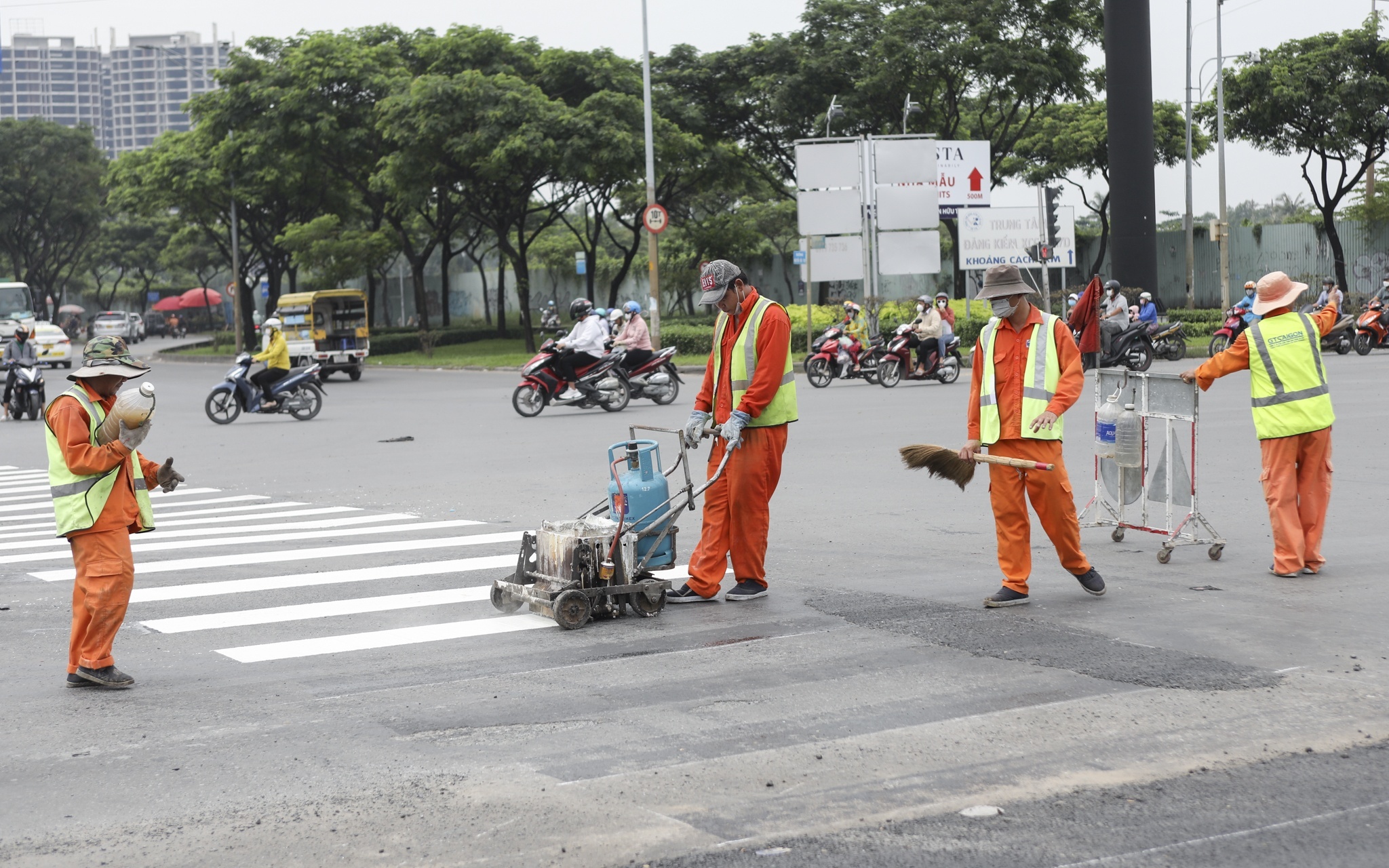 ha tang ky thuat ngam anh 1