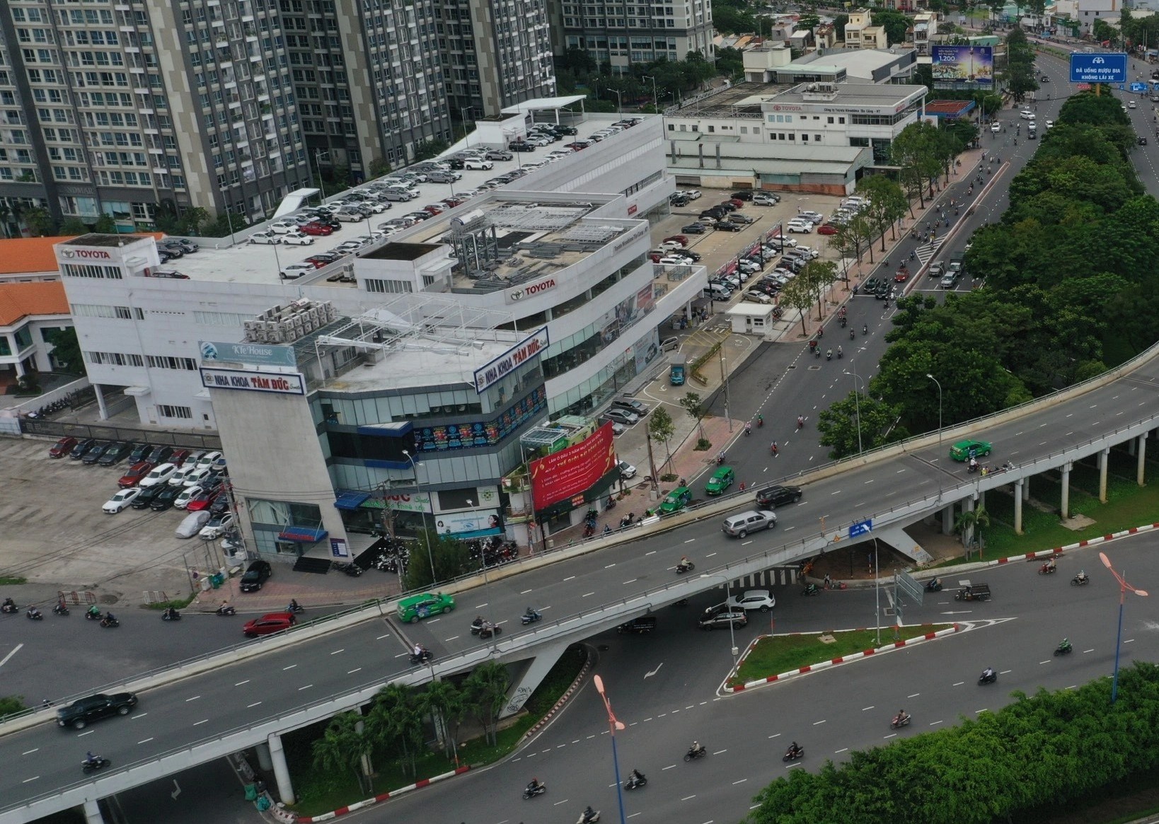 Dut cap du ung luc ngam lam giam tuoi tho cau vuot Nguyen Huu Canh hinh anh