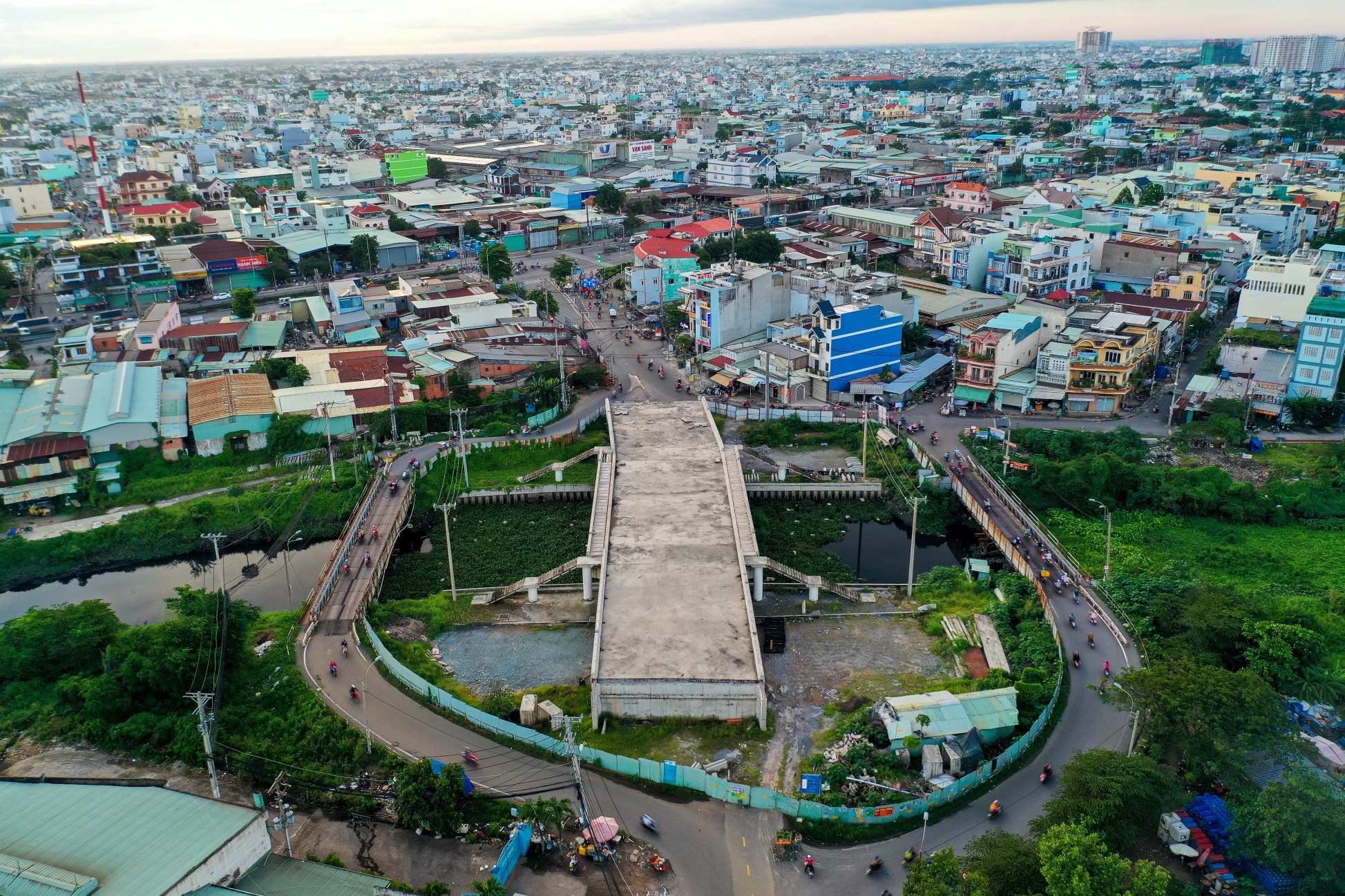 TP.HCM chi gan 500 ty de hoan thien cau Tan Ky - Tan Quy hinh anh