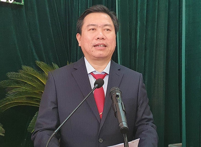 Mien nhiem Chu tich UBND tinh Phu Yen hinh anh