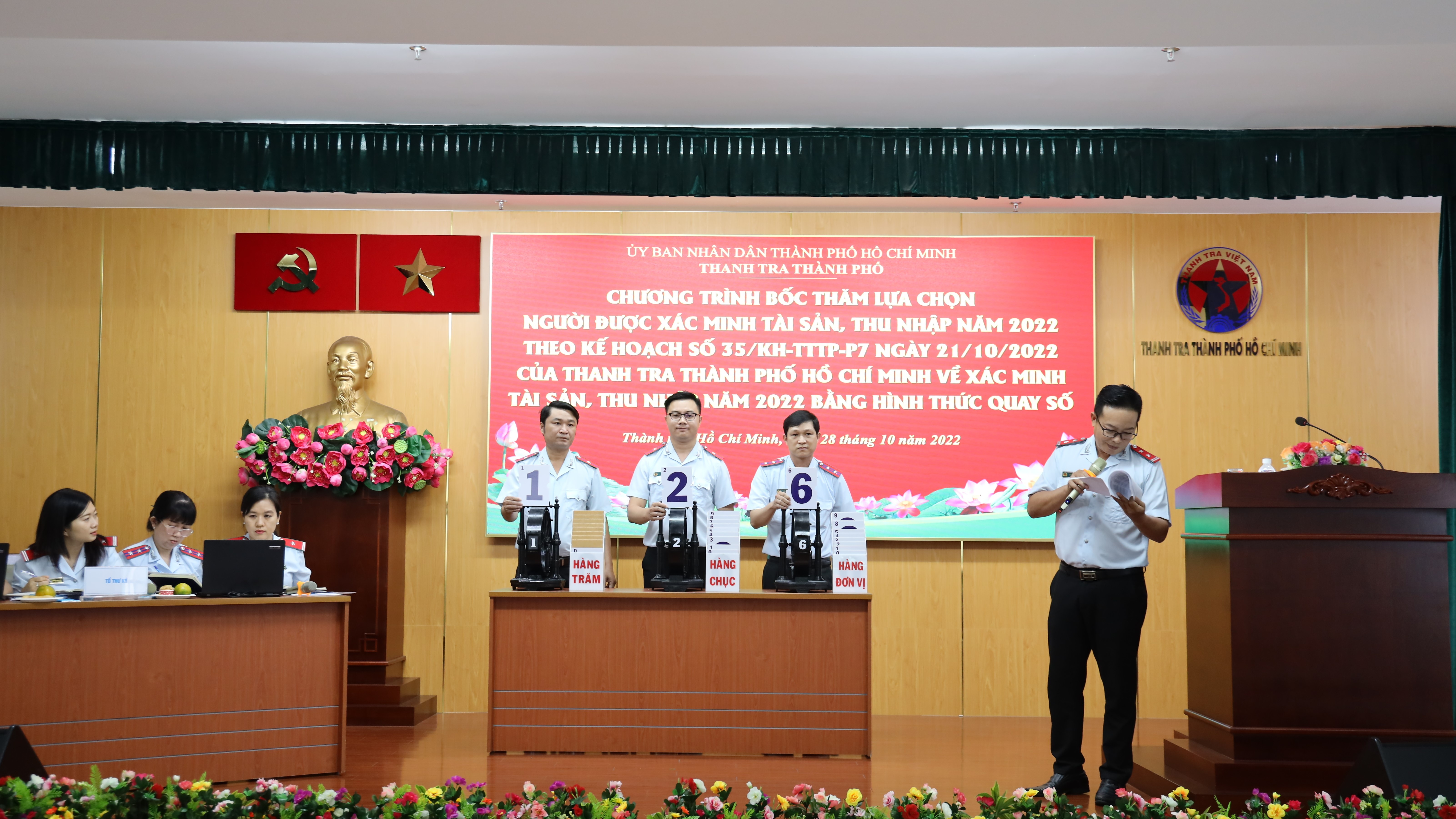 xac minh thu nhap anh 1