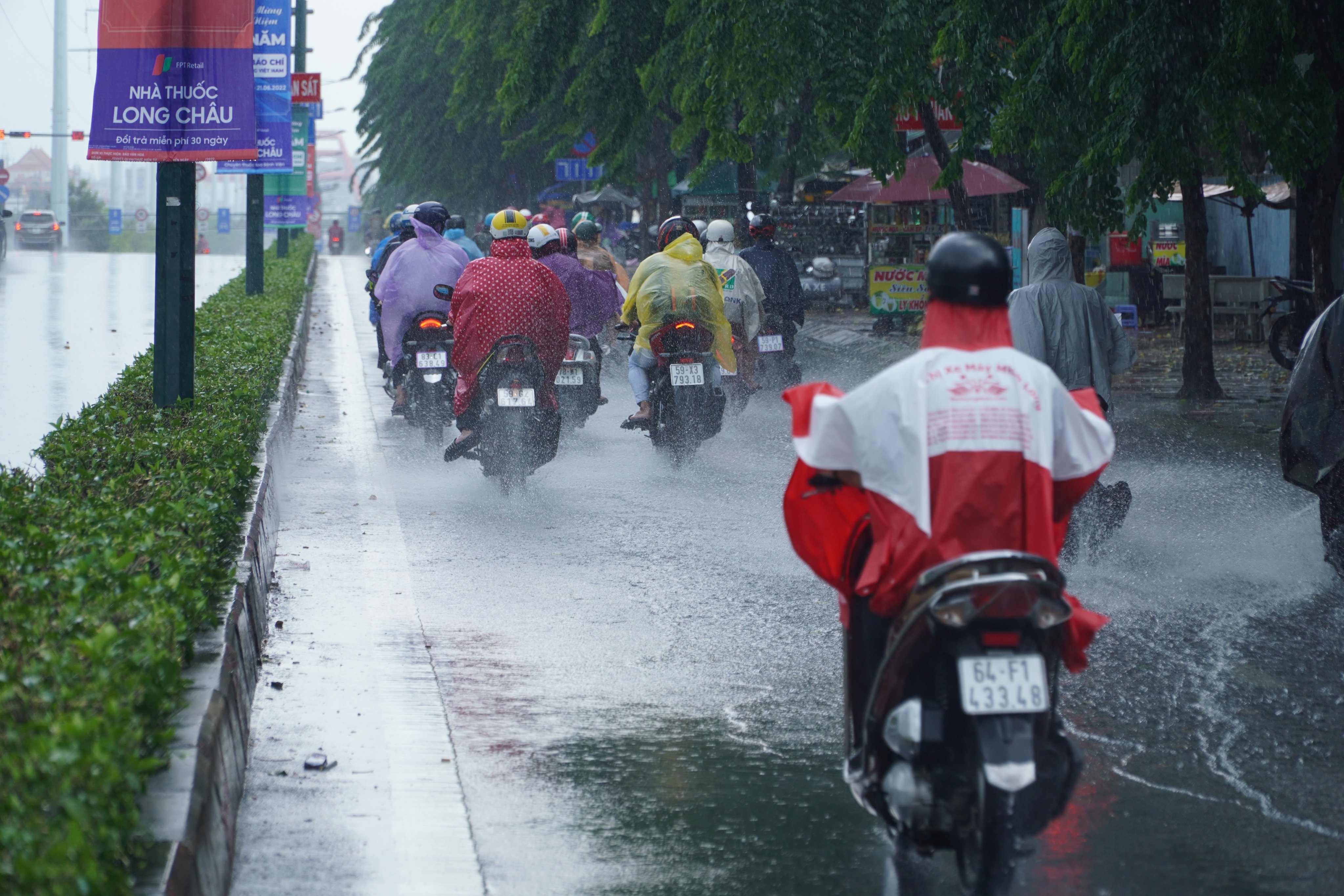 Cu tri TP.HCM phan anh nhieu van de ha tang, giao thong hinh anh