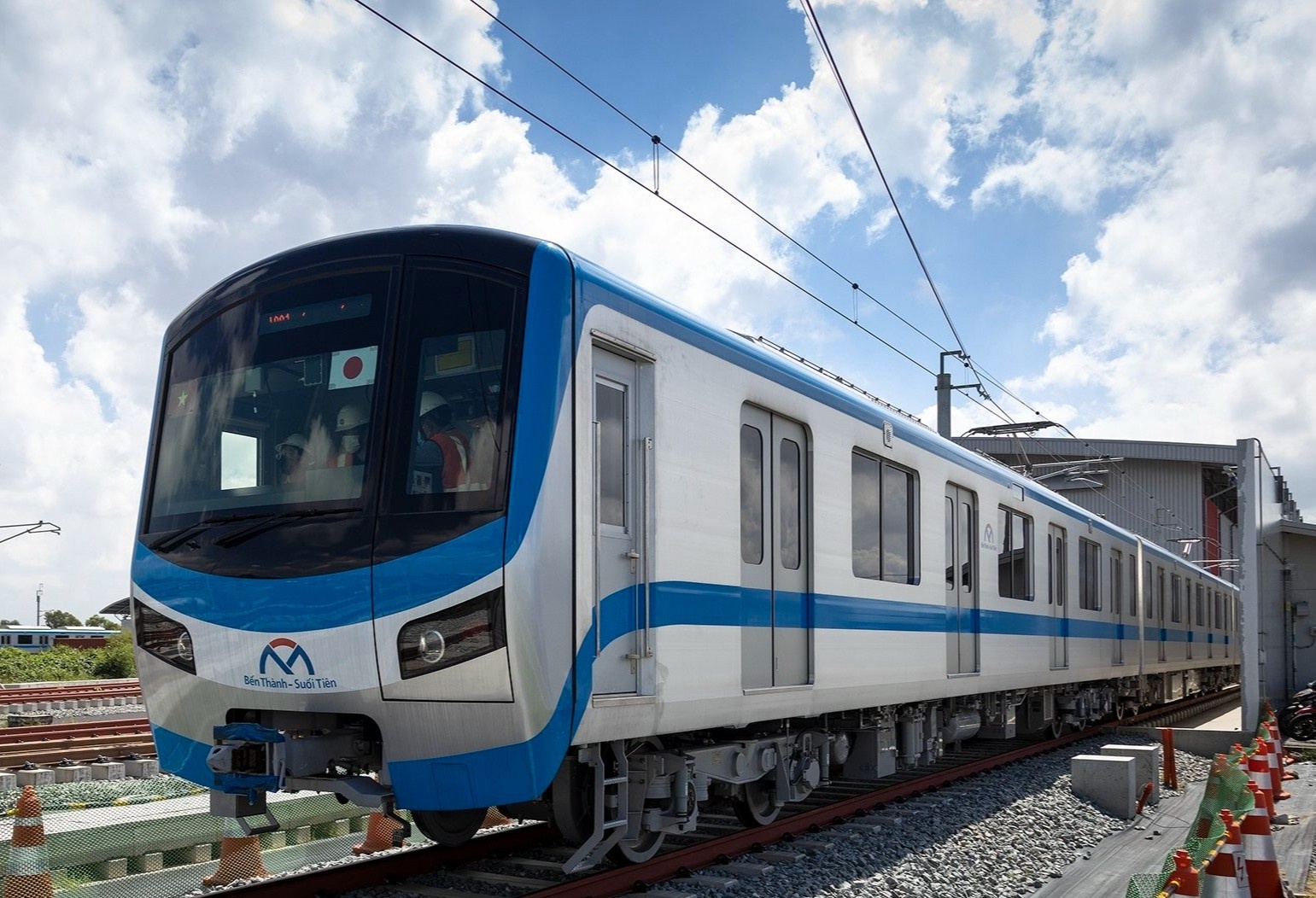 Nguoi dan TP.HCM phan nan loat du an cham tien do hinh anh