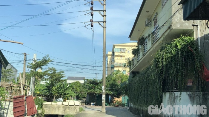 cot dien giua duong anh 3