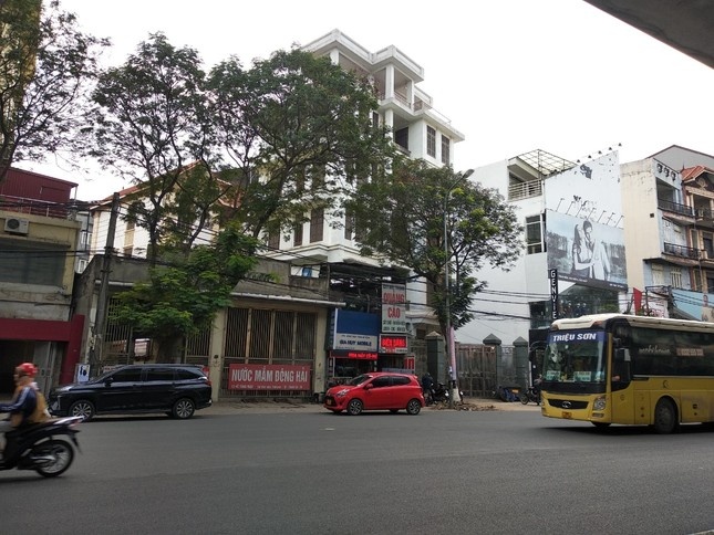 dau trom nuoc sach anh 1