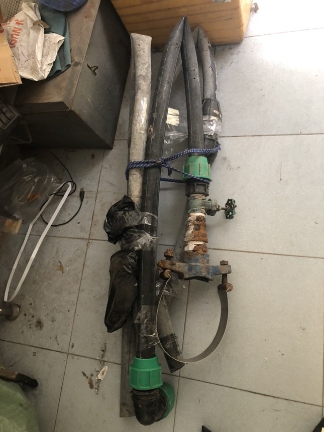 dau trom nuoc sach anh 2