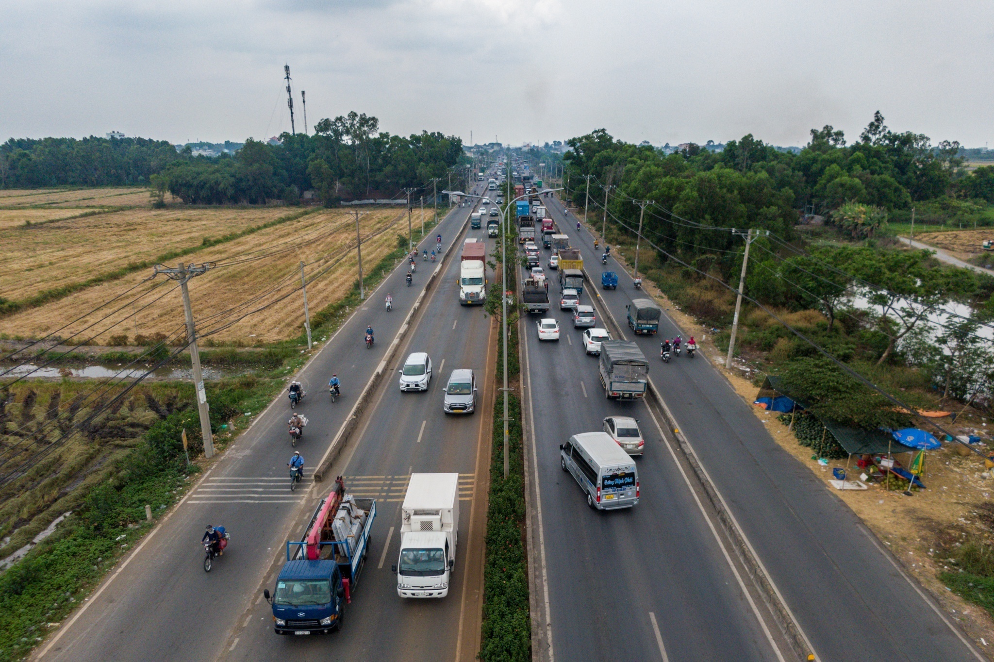 Kien nghi dieu chinh huong tuyen cao toc TP.HCM - Moc Bai hinh anh