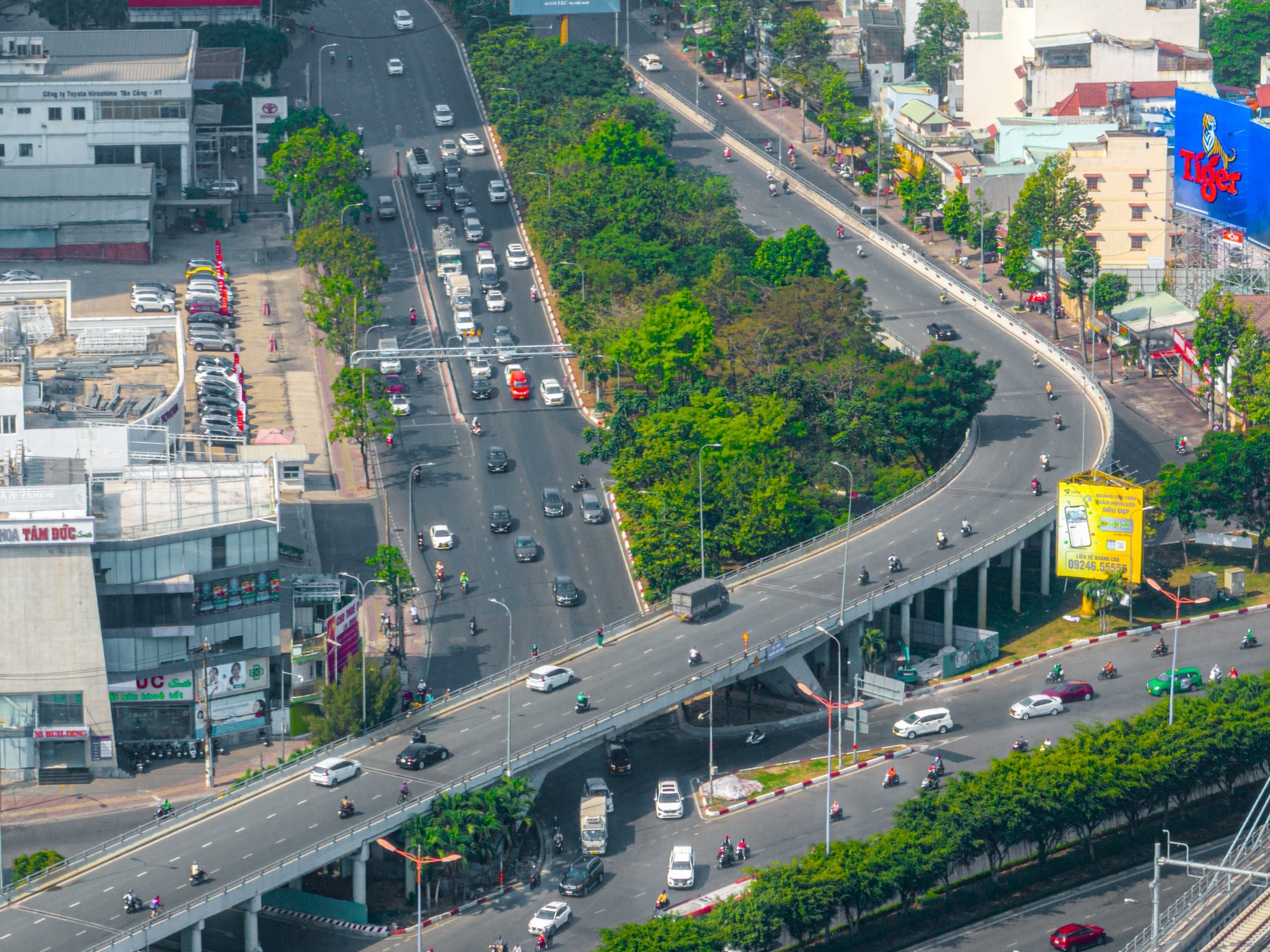 cau Nguyen Huu Canh anh 8