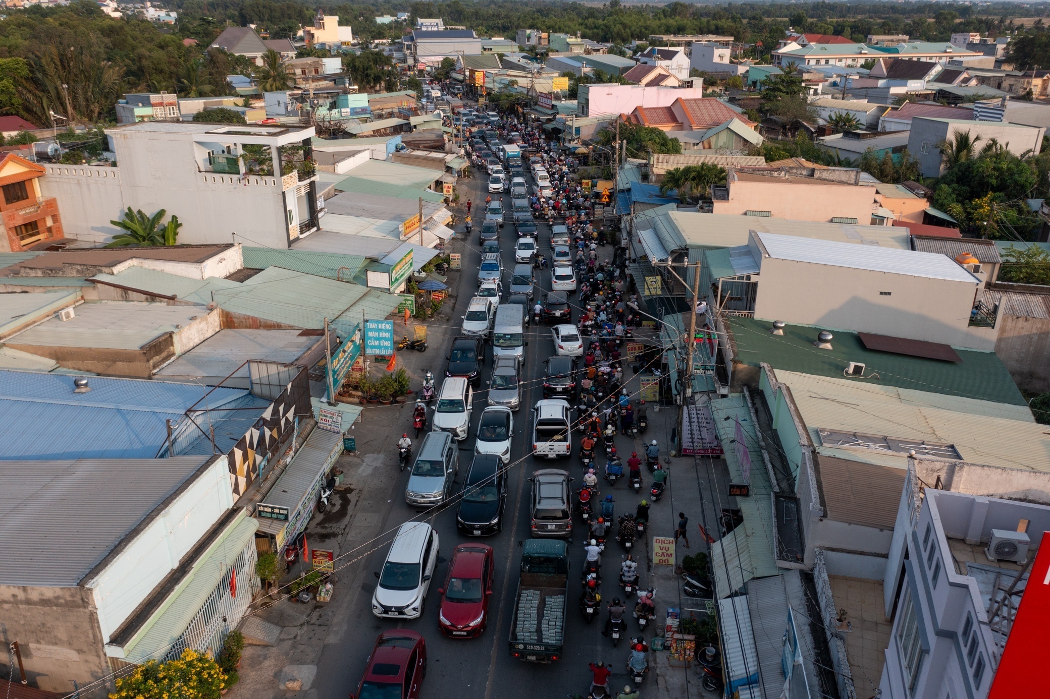 Dong Nai chap thuan xay them 3 cay cau ket noi TP.HCM hinh anh