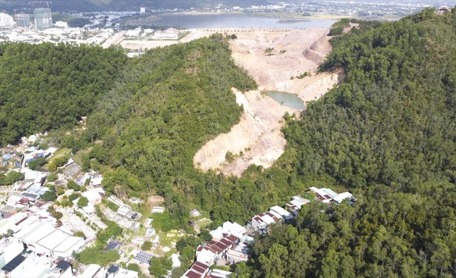 Duong 400 ty dong 'bat dong' hinh anh