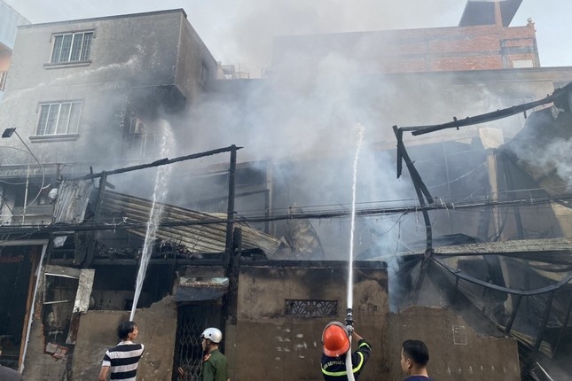 Chay quan ca phe tai cho Nha Long o Hau Giang hinh anh