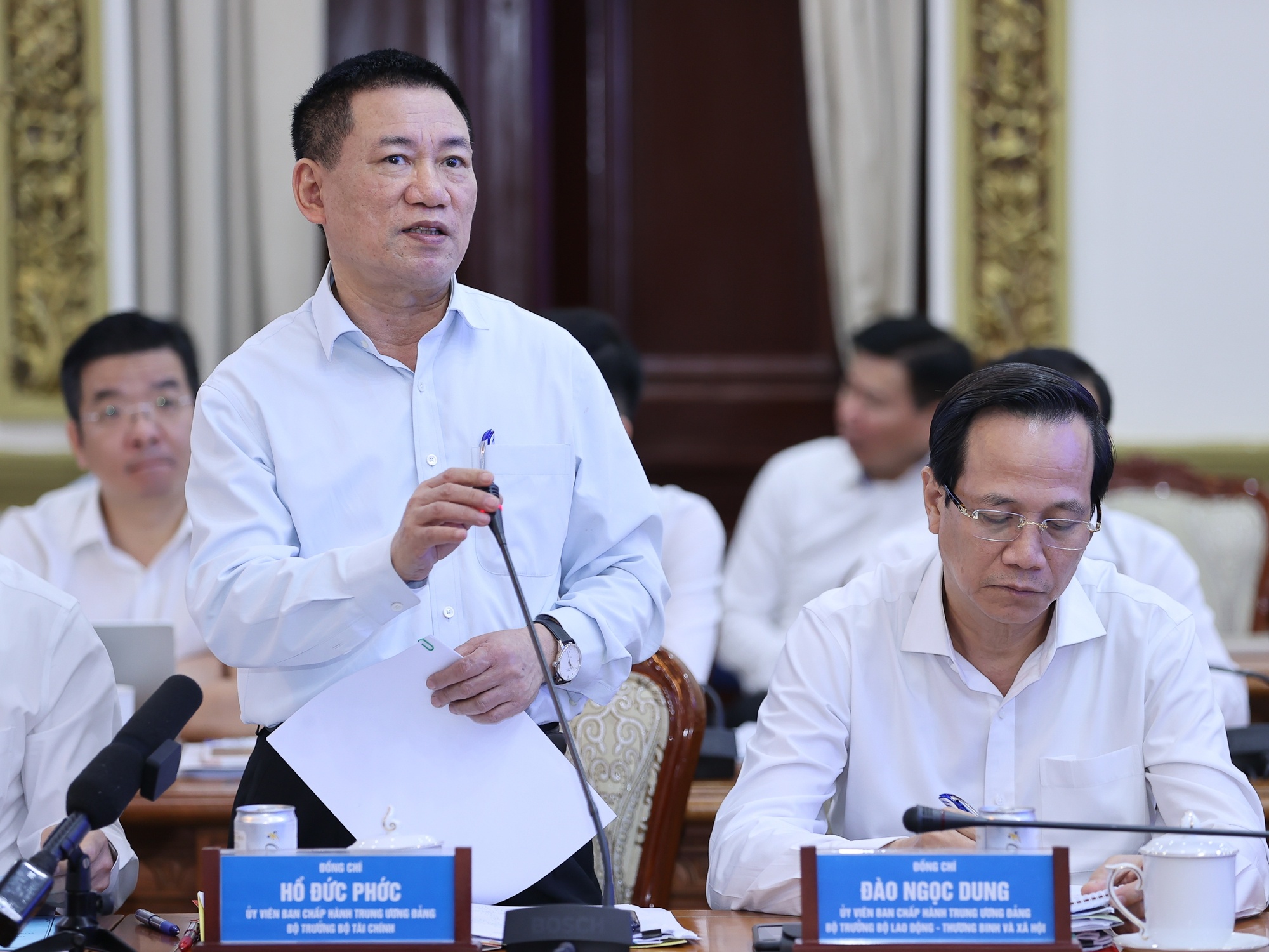 kinh te TP.HCM anh 1