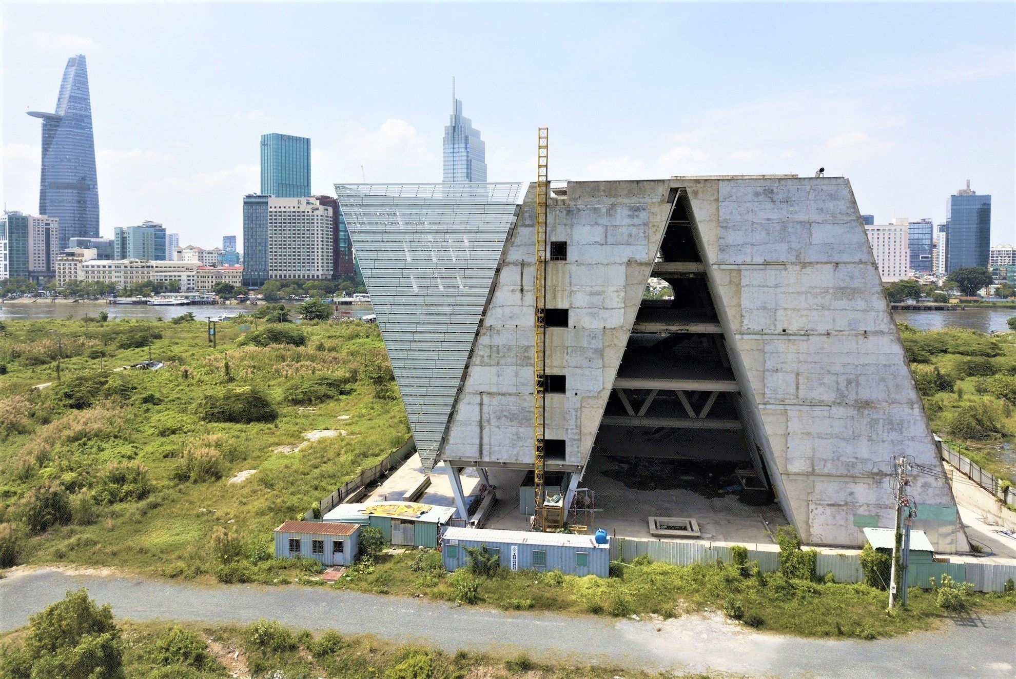 TP.HCM chi dao so, nganh tang cuong giam sat giai ngan von dau tu cong hinh anh