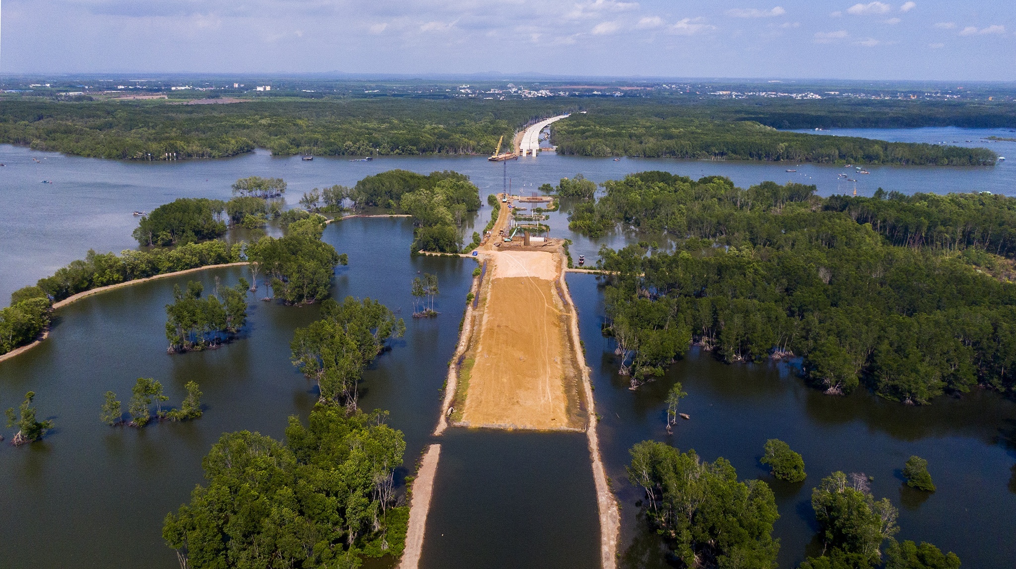 Nhieu goi thau cao toc Ben Luc - Long Thanh tai thi cong hinh anh