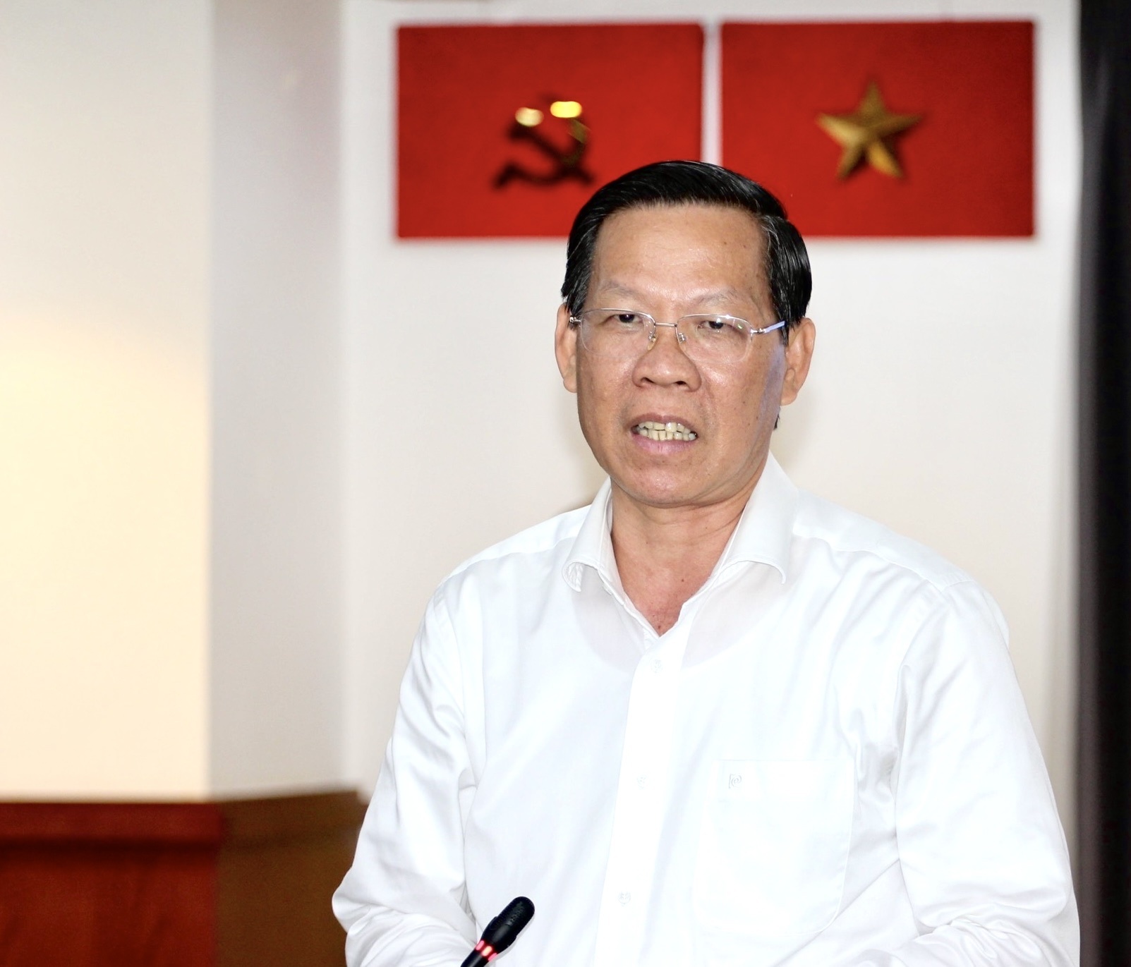 Chu tich TP.HCM: Nghi quyet moi se khac phuc han che cua Nghi quyet 54 hinh anh