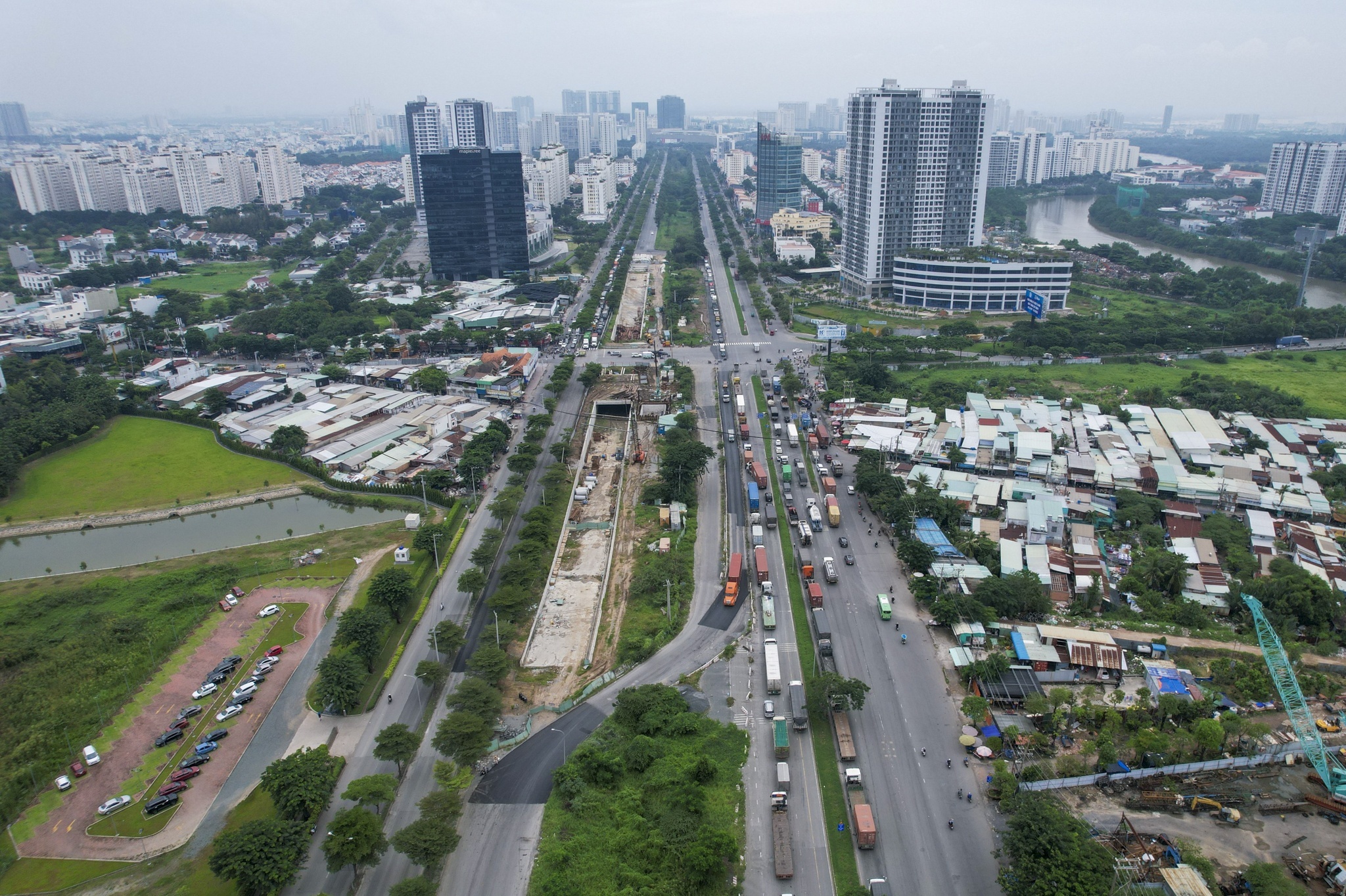 nut giao Nguyen Van Linh anh 1