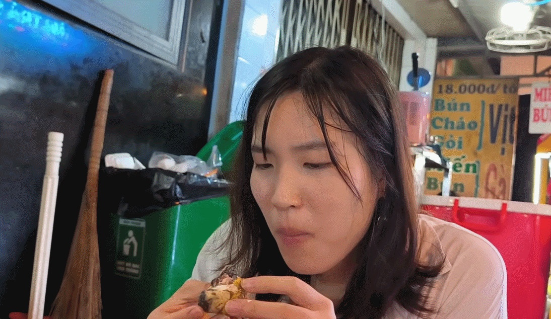 an trung vit lon,  lan dau an trung,  du khach Nhat Ban anh 3