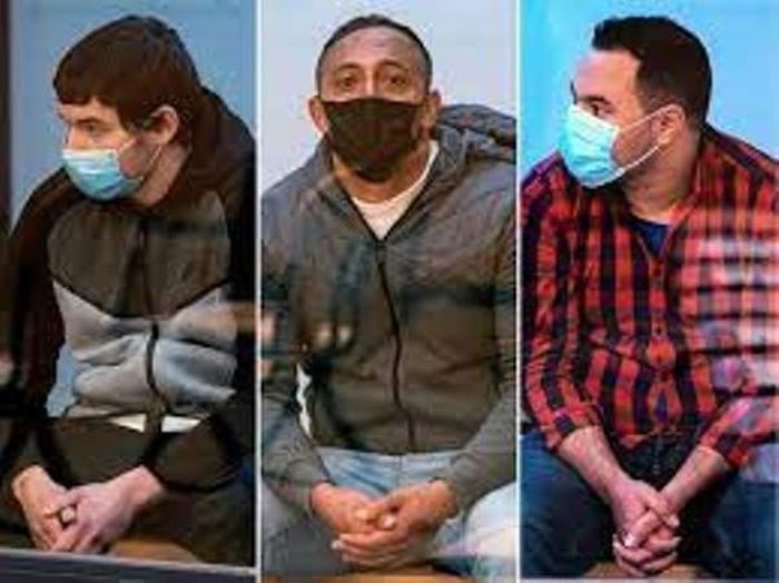 Hon 100 nam tu cho 3 nguoi dinh liu vu sat hai 16 nan nhan o Barcelona hinh anh