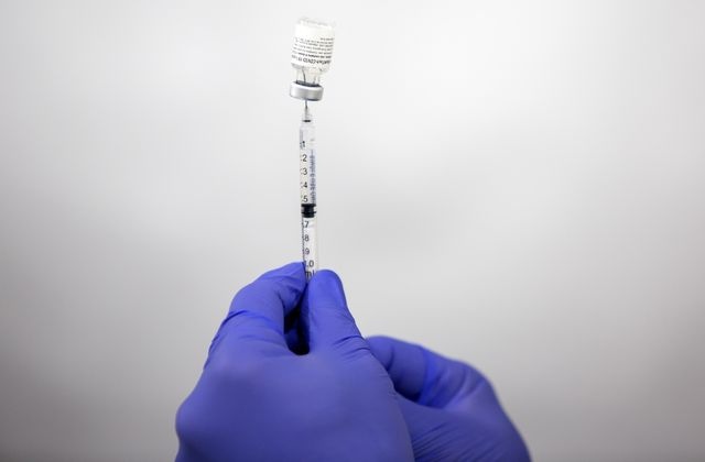 Covid-19 tro lai anh 1