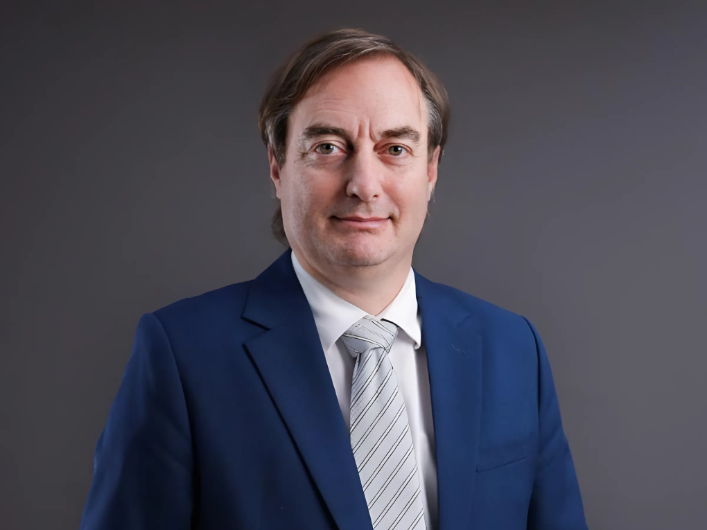 Chu tich EuroCham tin vao kha nang ngoai giao kheo leo cua Viet Nam hinh anh