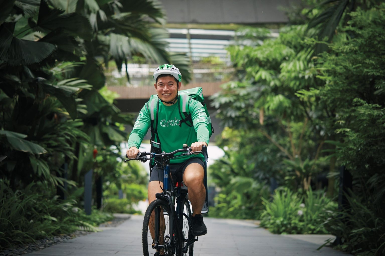 Cach nha sang lap Grab tao ra sieu ung dung 2 ty USD hinh anh