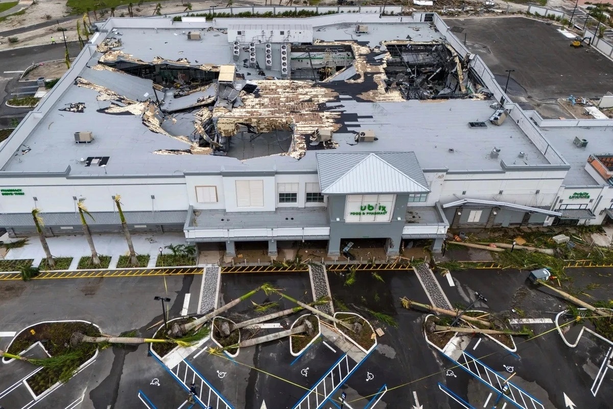 Bao hiem co the phai den bu 50 ty USD vi bao Milton hinh anh