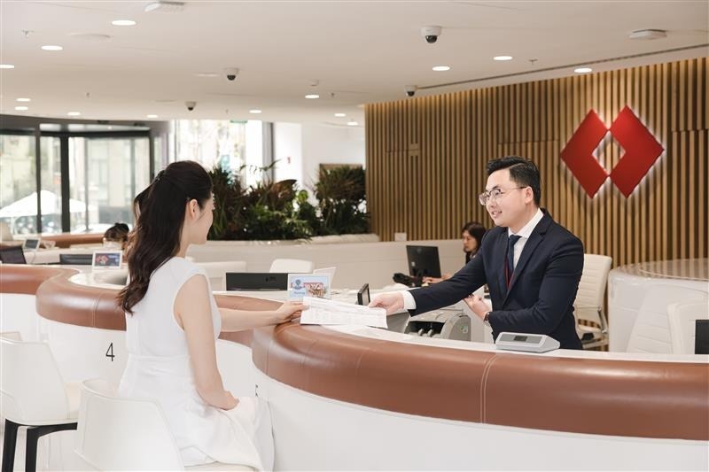 Techcombank uu dai lon cho khach hang chuyen tien quoc te hinh anh