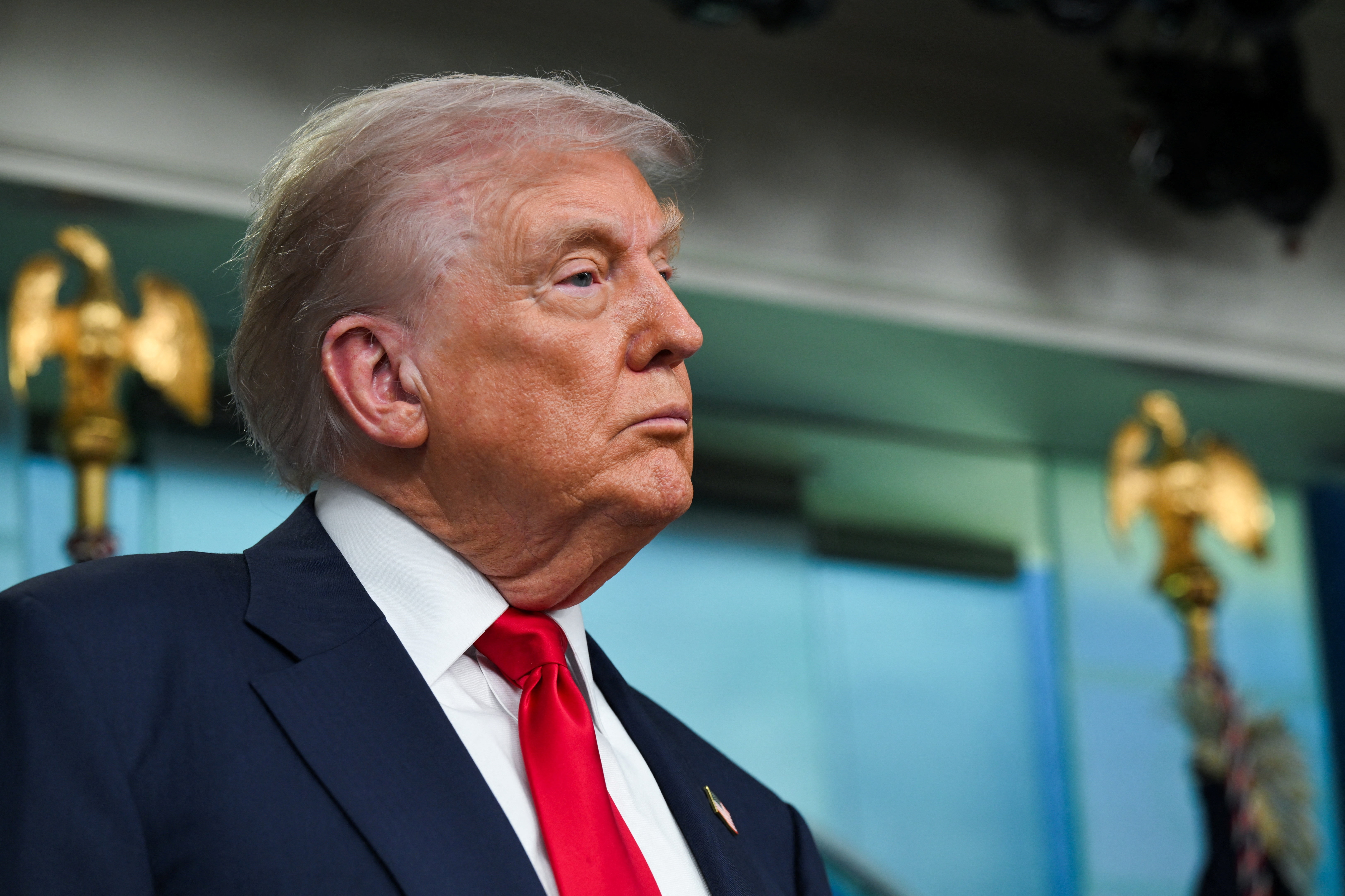 Ong Tap moi tai dam phan lan thu 4 nhung ong Trump chua nhan loi hinh anh