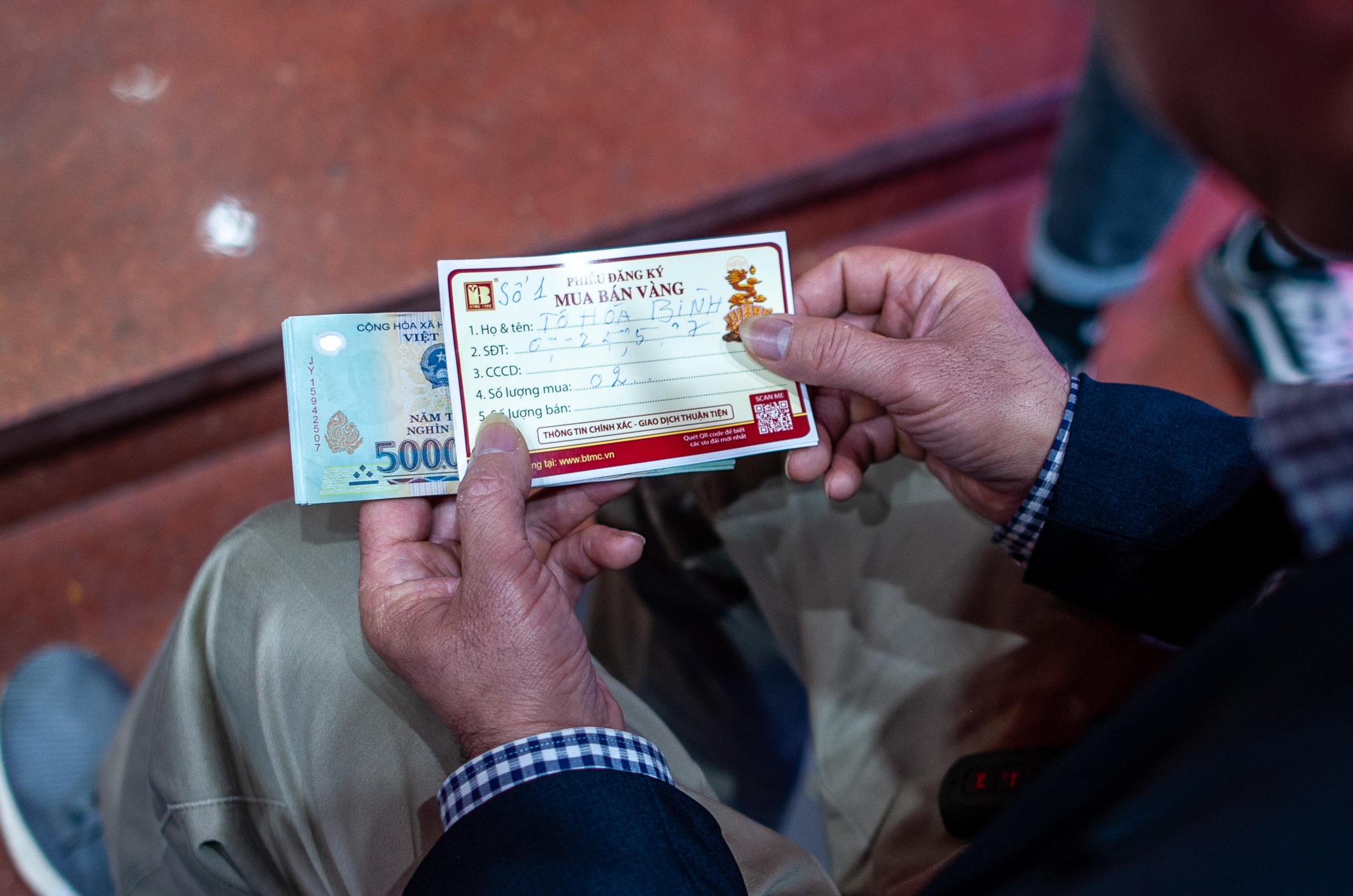 mua vàng ngày Thần Tài ảnh 4 mua vang ngay Than Tai anh 4