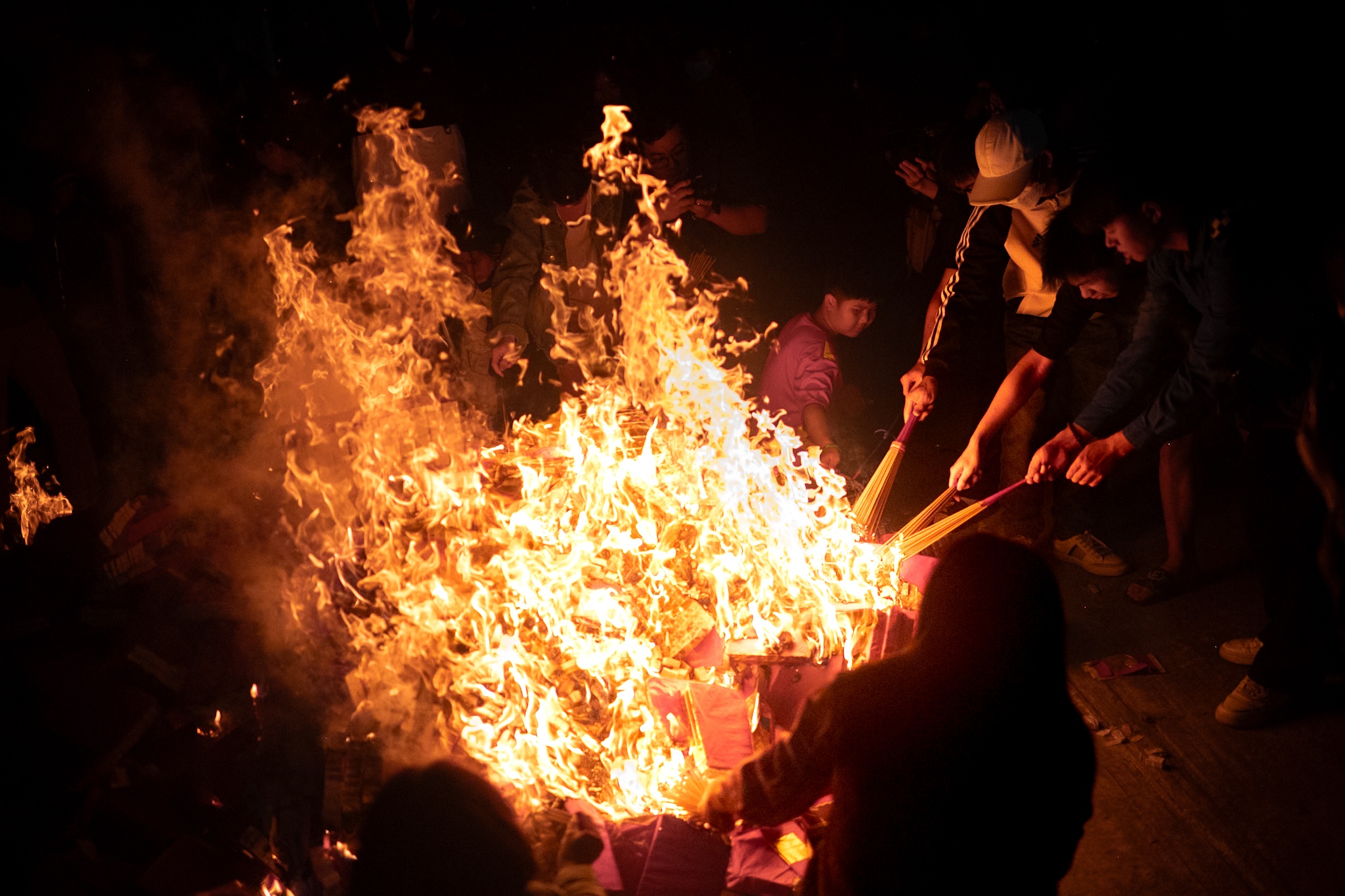 Lấy lửa đầu năm ảnh 5 Lay lua dau nam anh 5