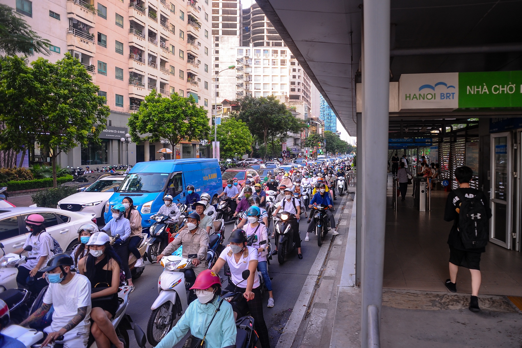 buyt nhanh BRT anh 5