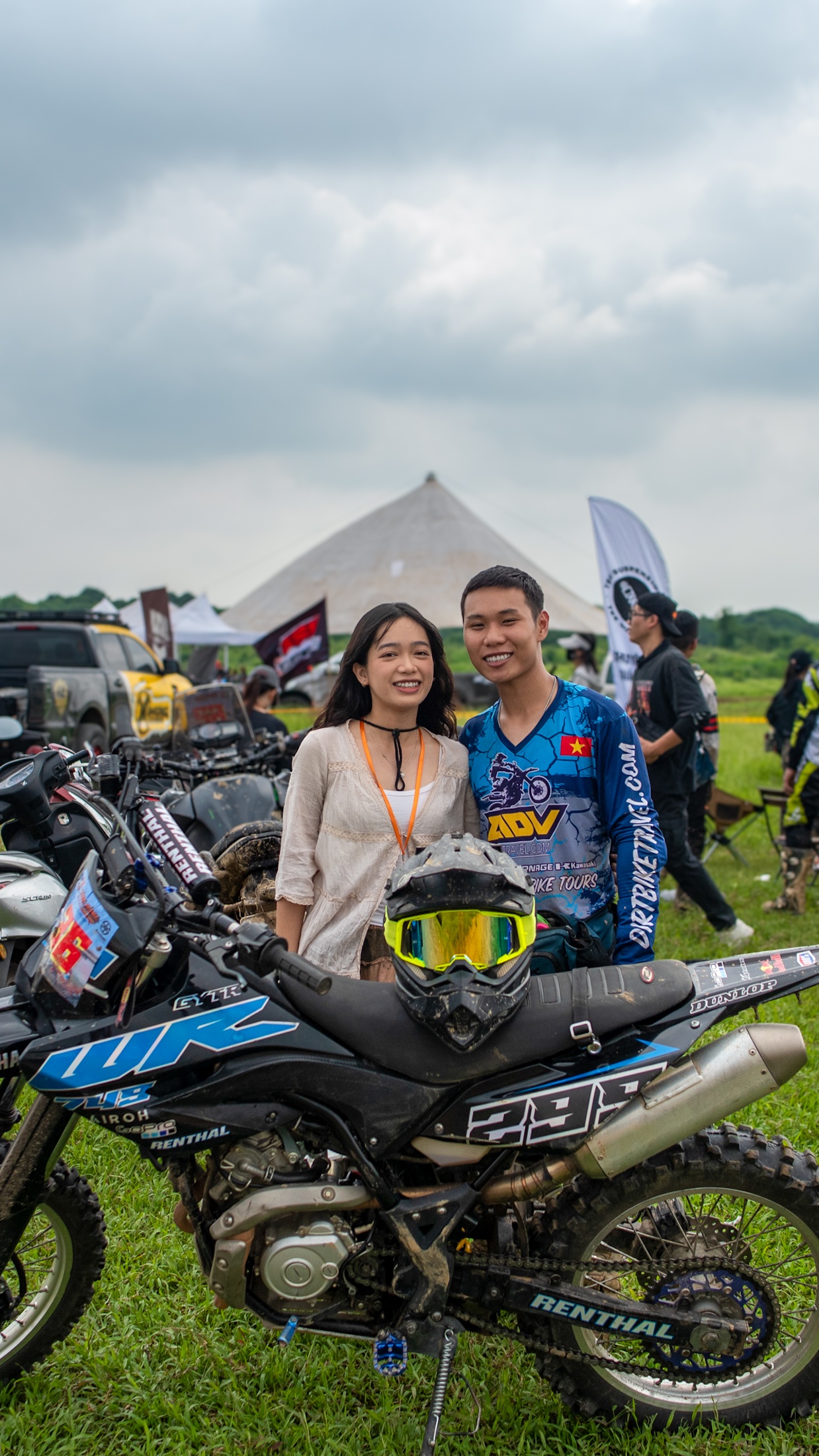 dua xe enduro anh 42