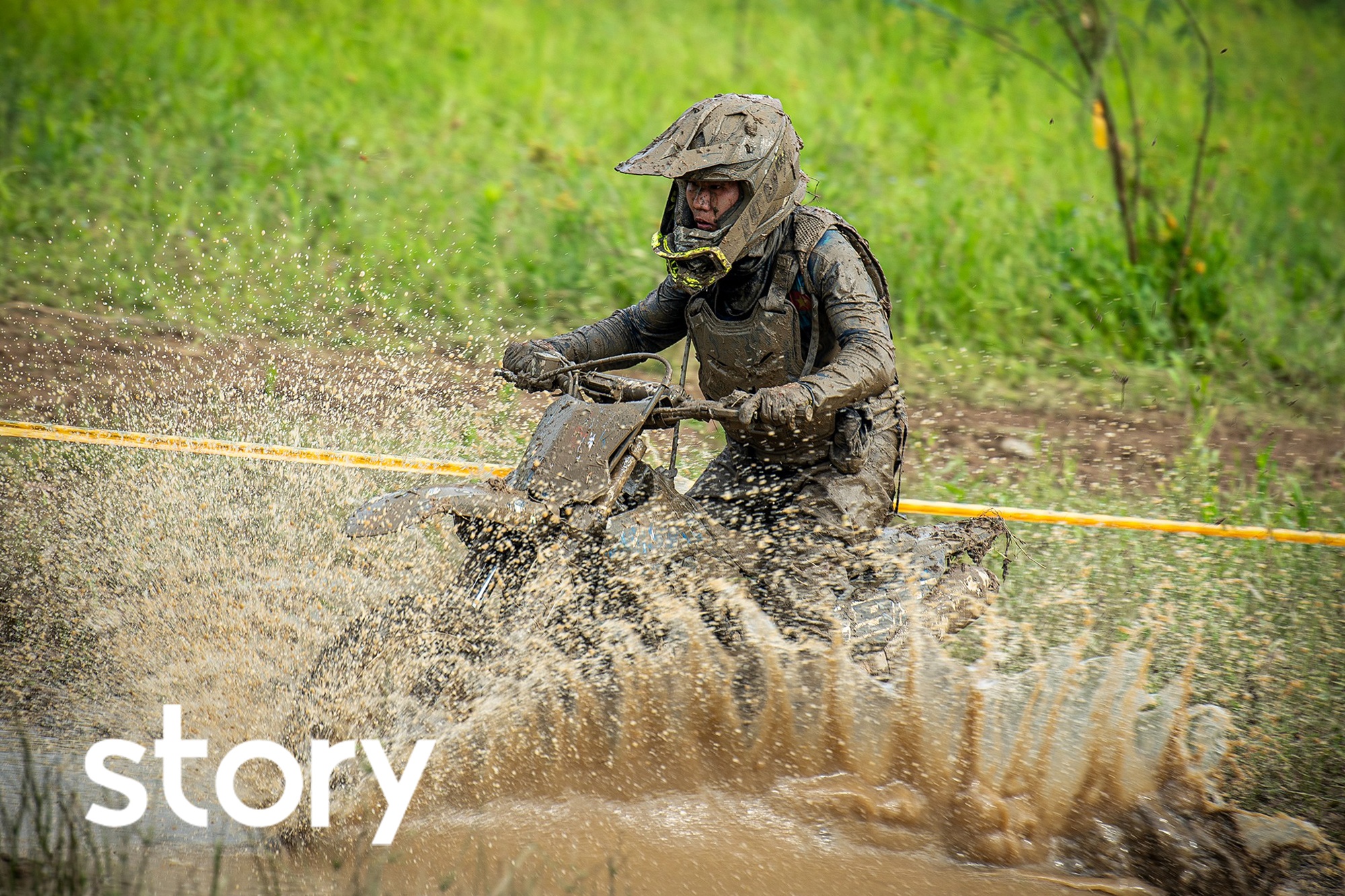 Chang sinh vien Gen Z me chinh phuc doc cao bun sau hinh anh