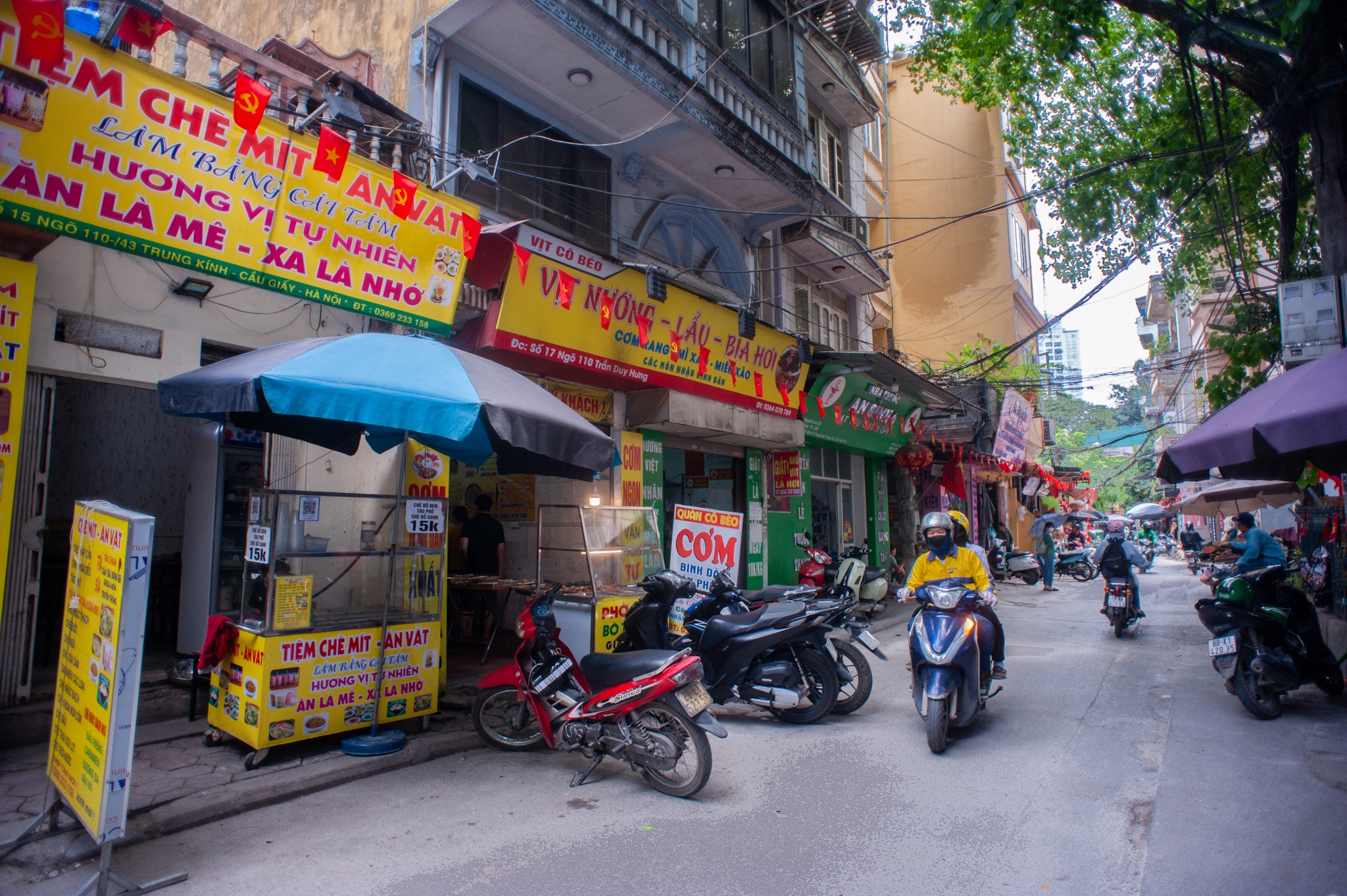 chay trung kinh anh 12