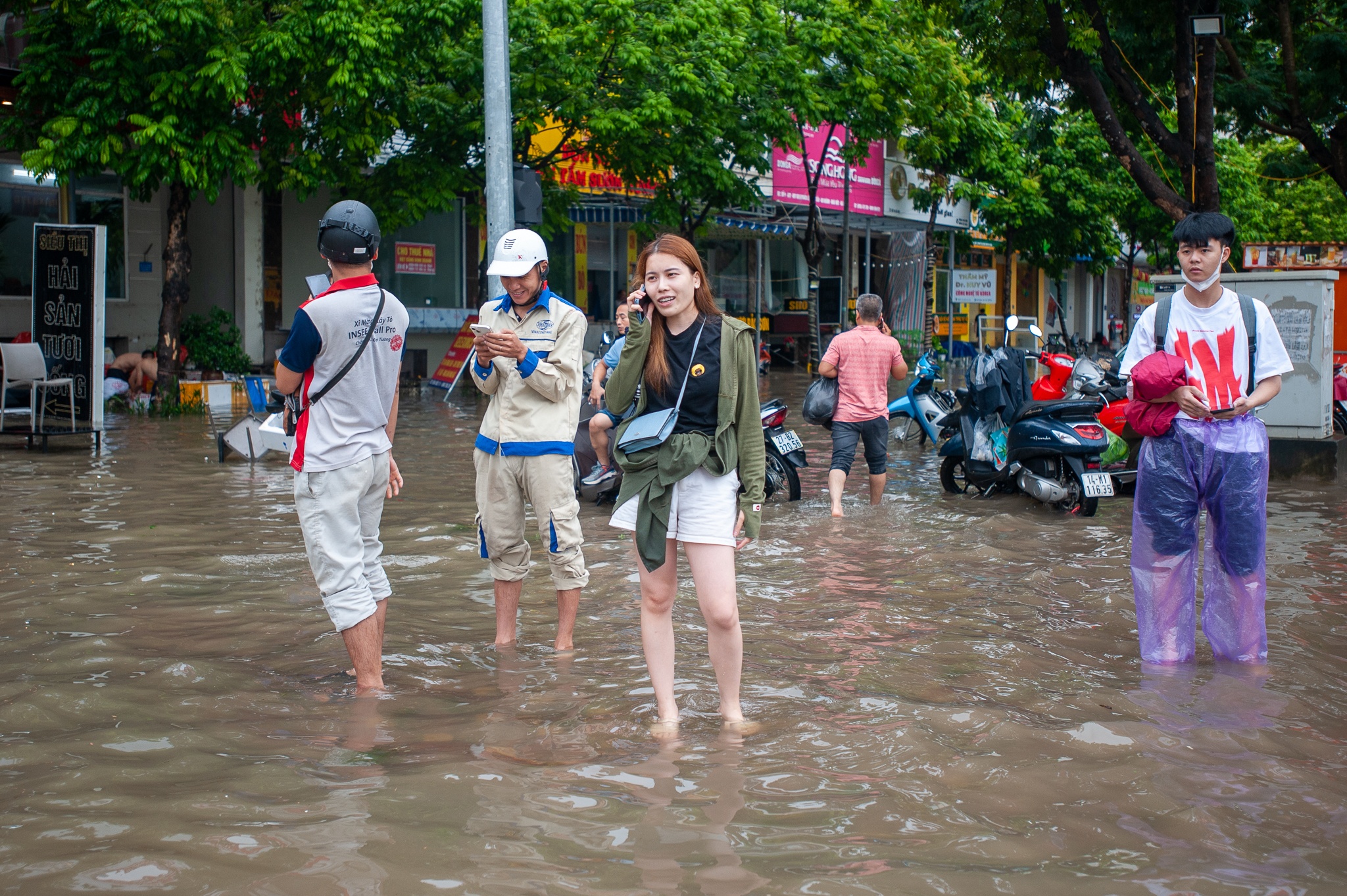 Ngap lut o Ha Noi anh 8