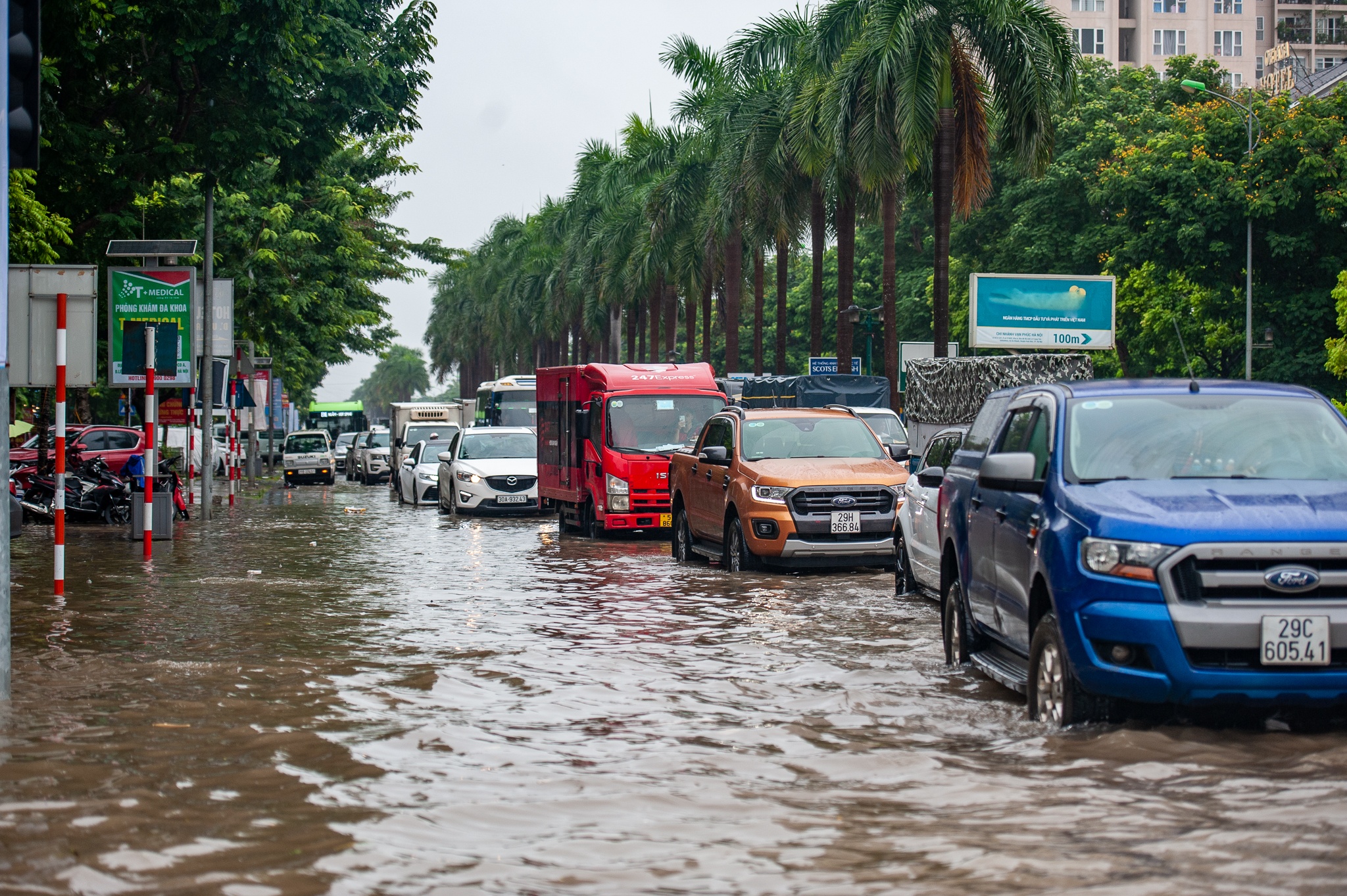 Ngap lut o Ha Noi anh 14