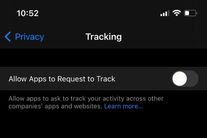 ly do cua so yeu cau theo doi khong hien thi ios 14.5 anh 1