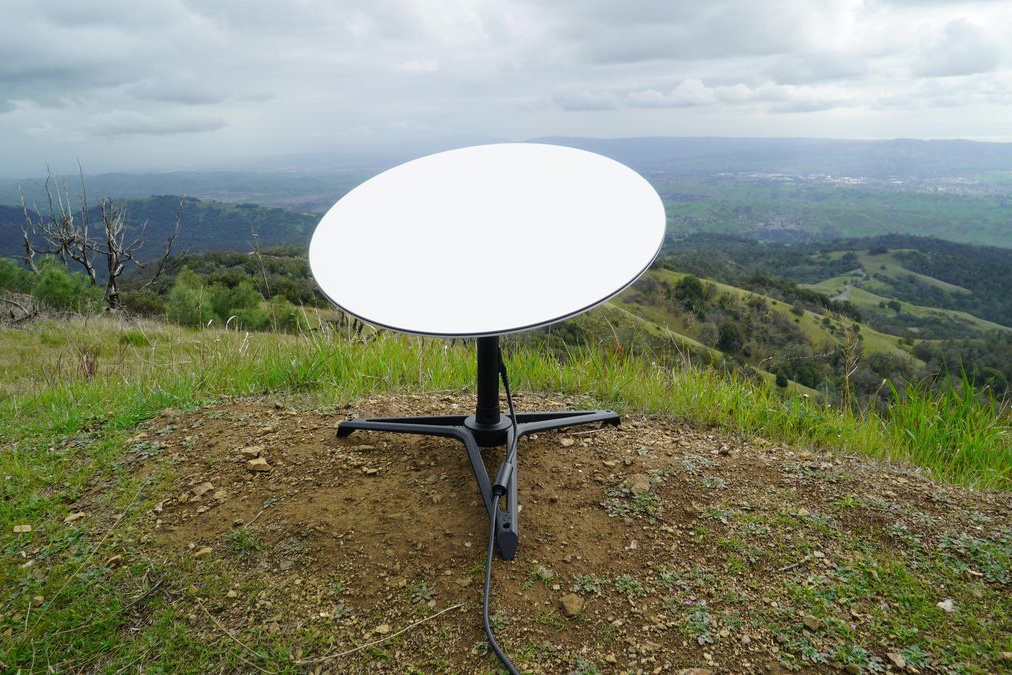 Dich vu Internet ve tinh cua Elon Musk 'so' cay hinh anh