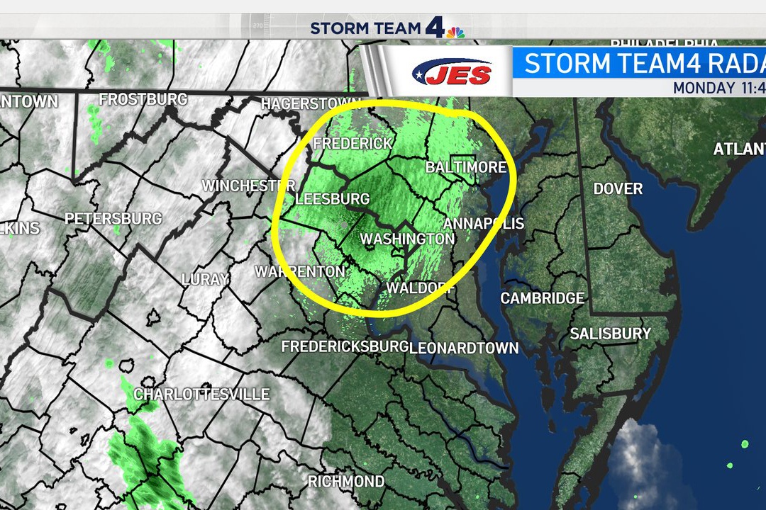 Dan ve sau hang tram ty con xuat hien tren radar thoi tiet tai My hinh anh