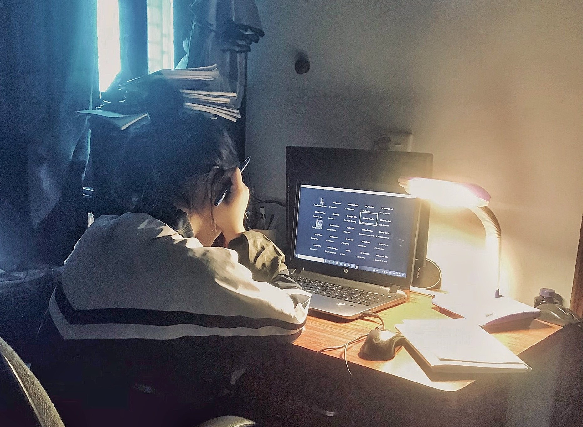 F0 met moi vi mat ngu hinh anh