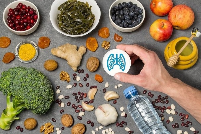 Cac nhom thuc pham tot cho phoi cua tre hau Covid-19 hinh anh