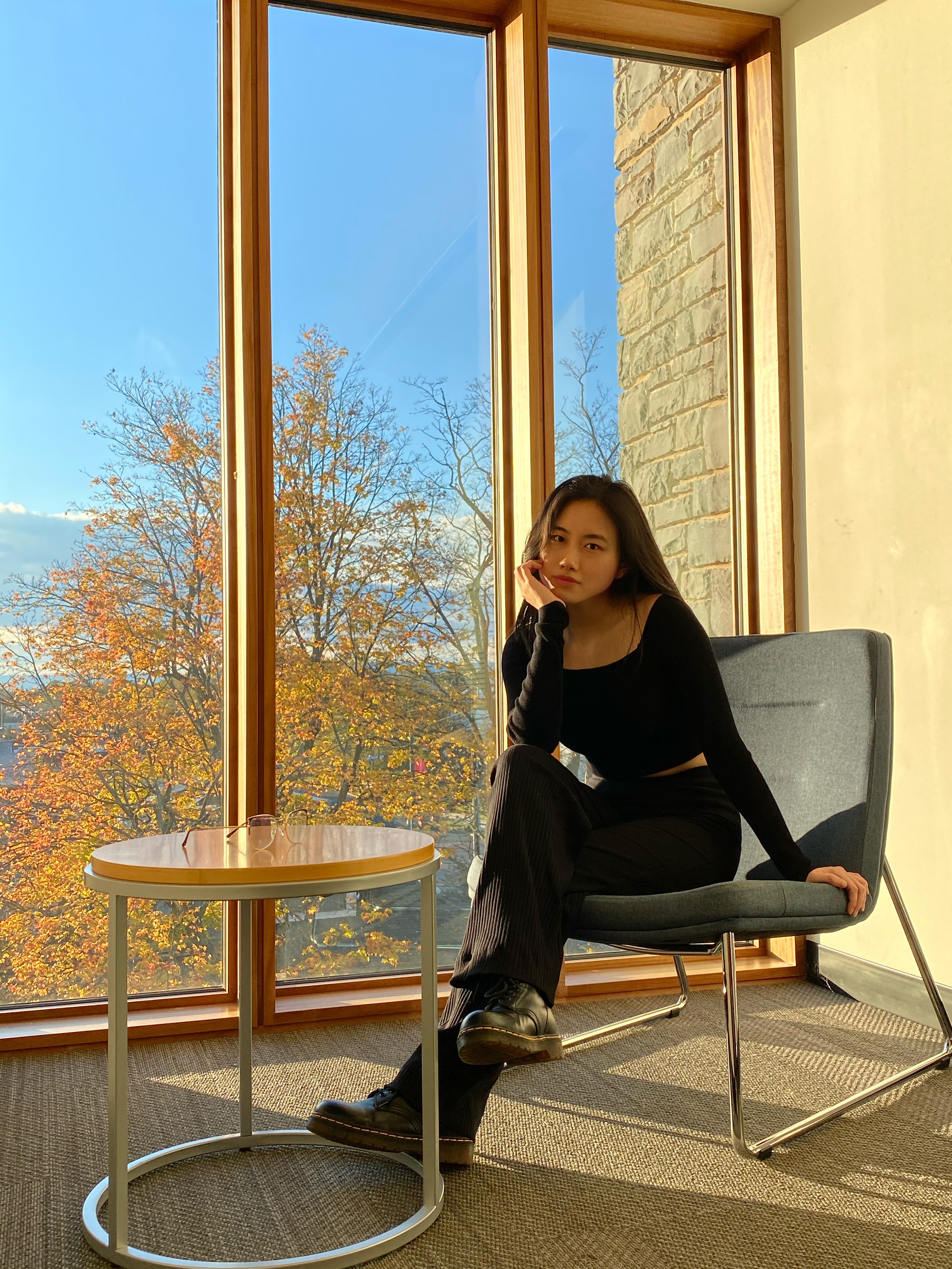 Nu sinh nam tu trung tuyen chuong trinh tien si anh 1